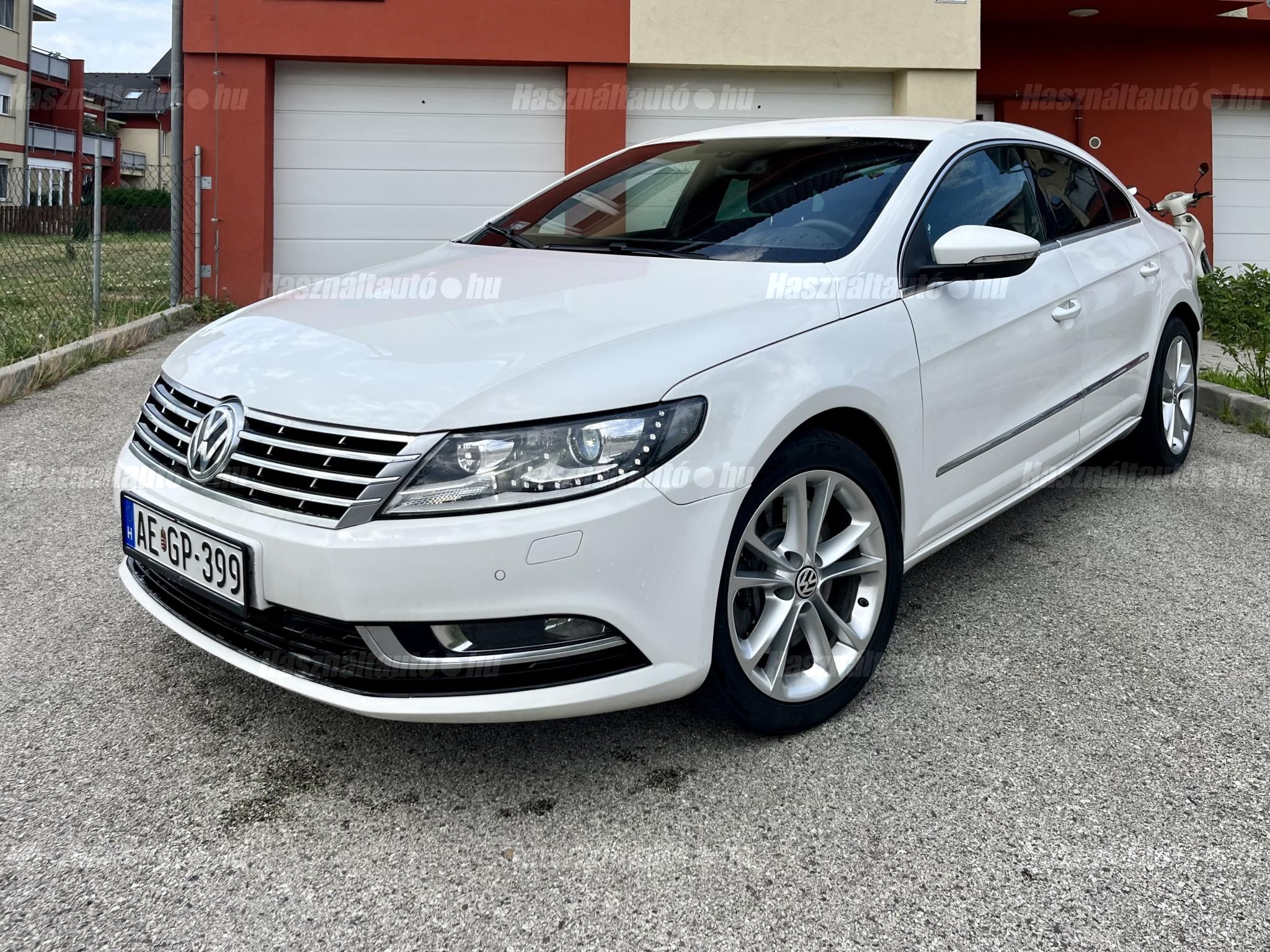 VOLKSWAGEN PASSAT CC 2013 - 1