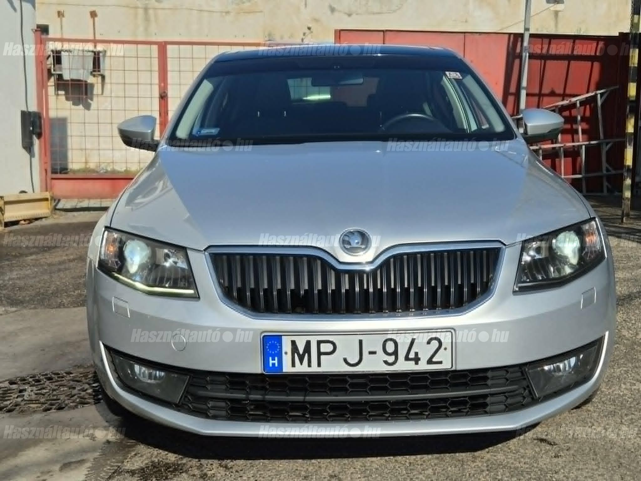SKODA OCTAVIA 2014/2 - 1