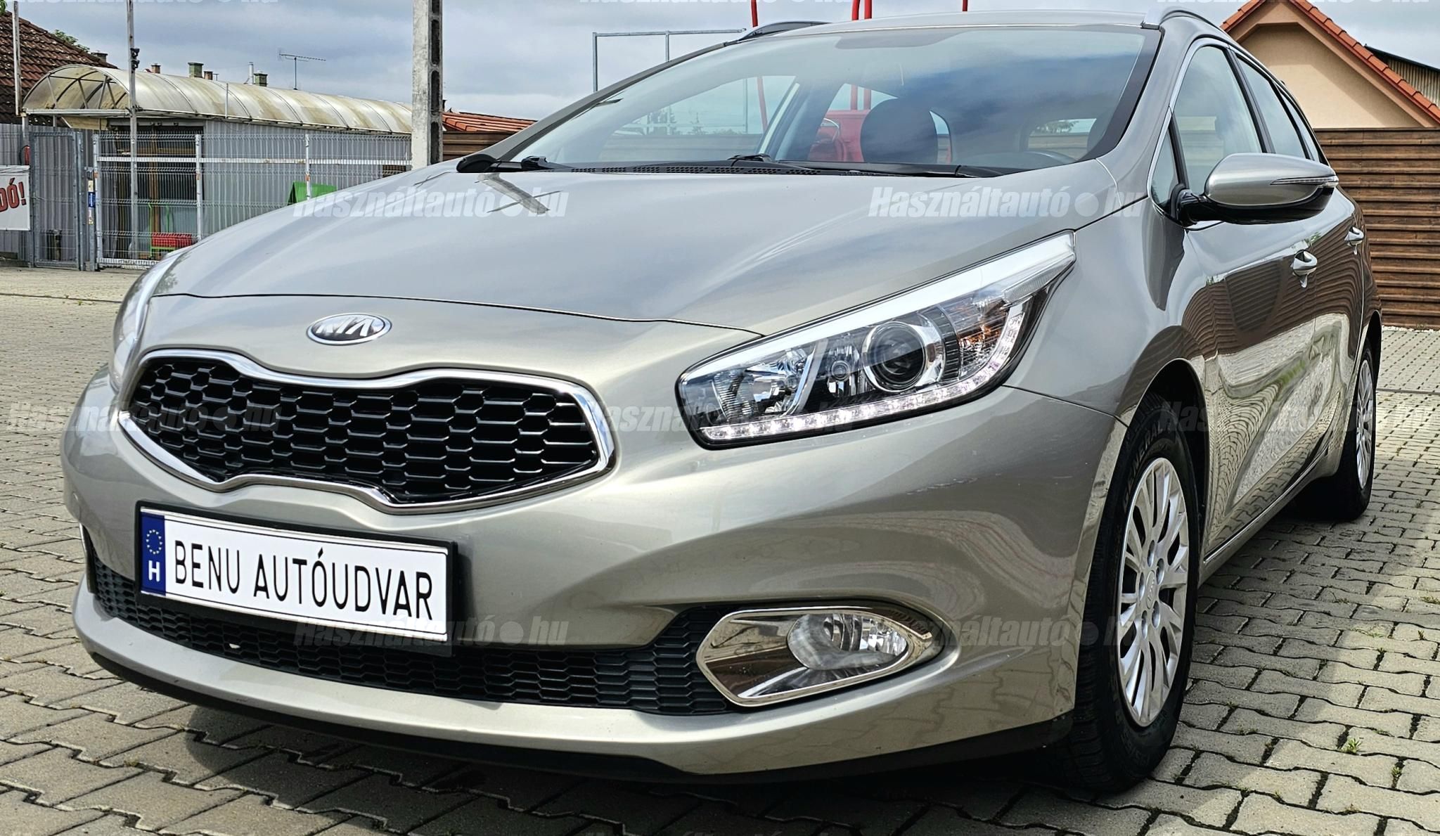 KIA CEE'D 2014/1 - 1
