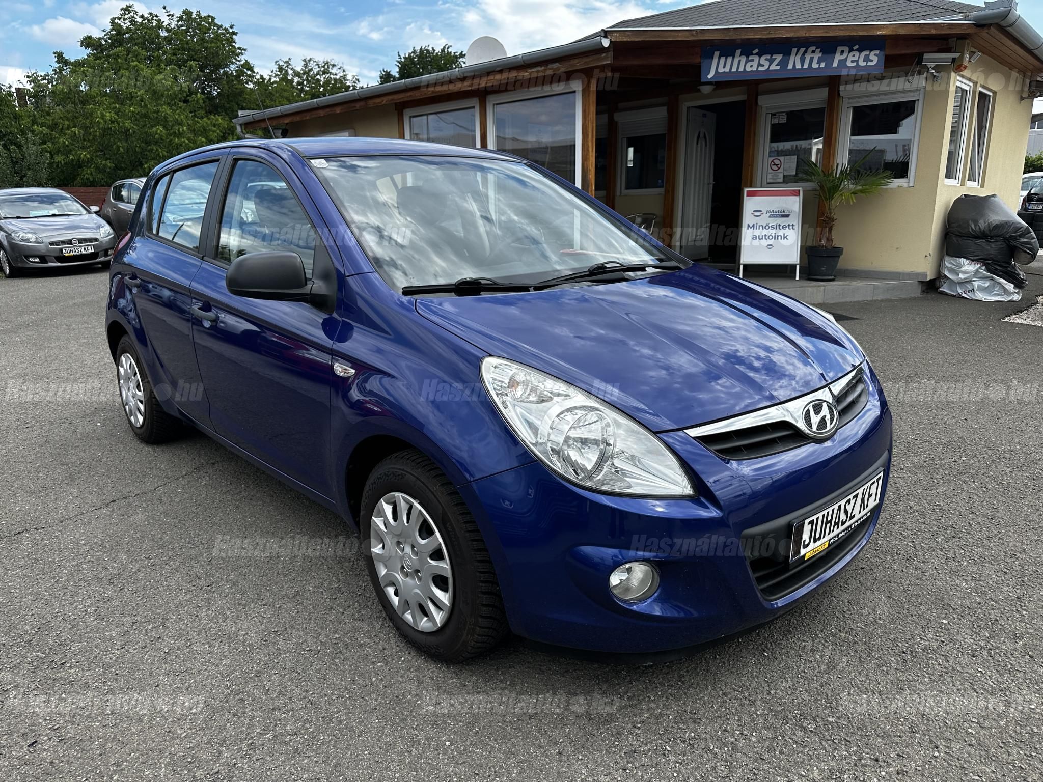 HYUNDAI I20 2011/8 - 1