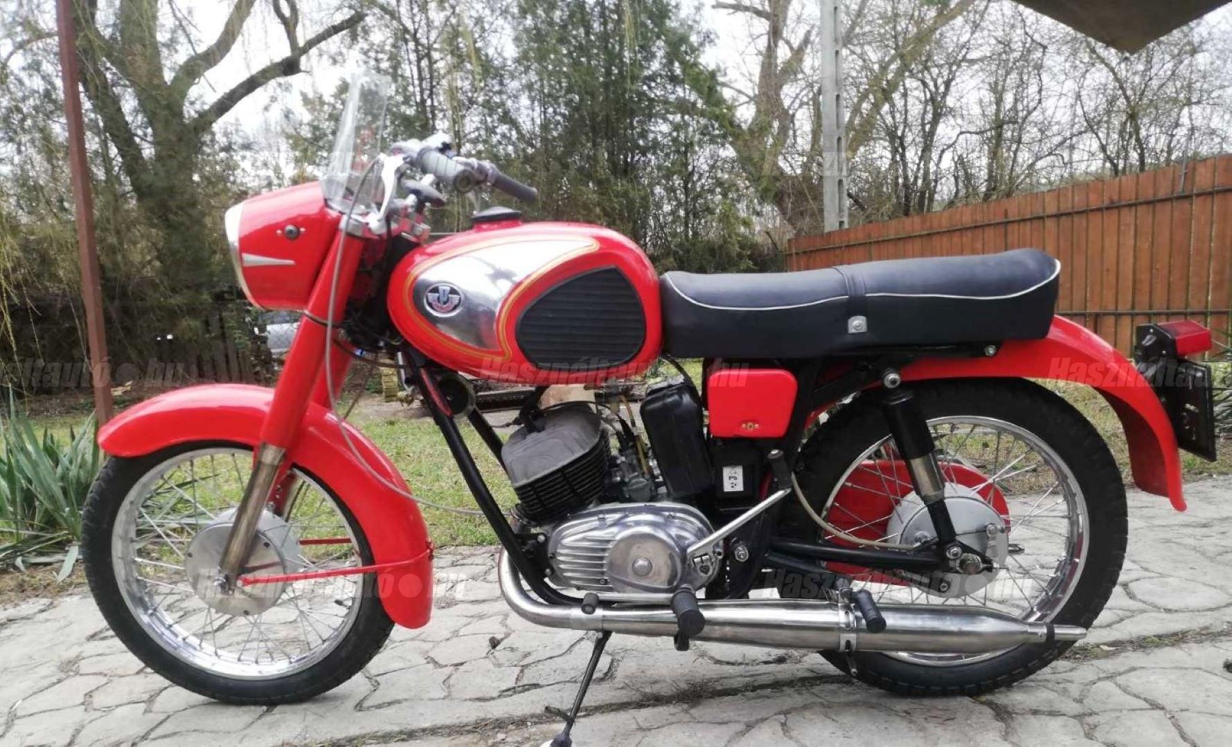 PANNONIA P20 1970/6 - 1