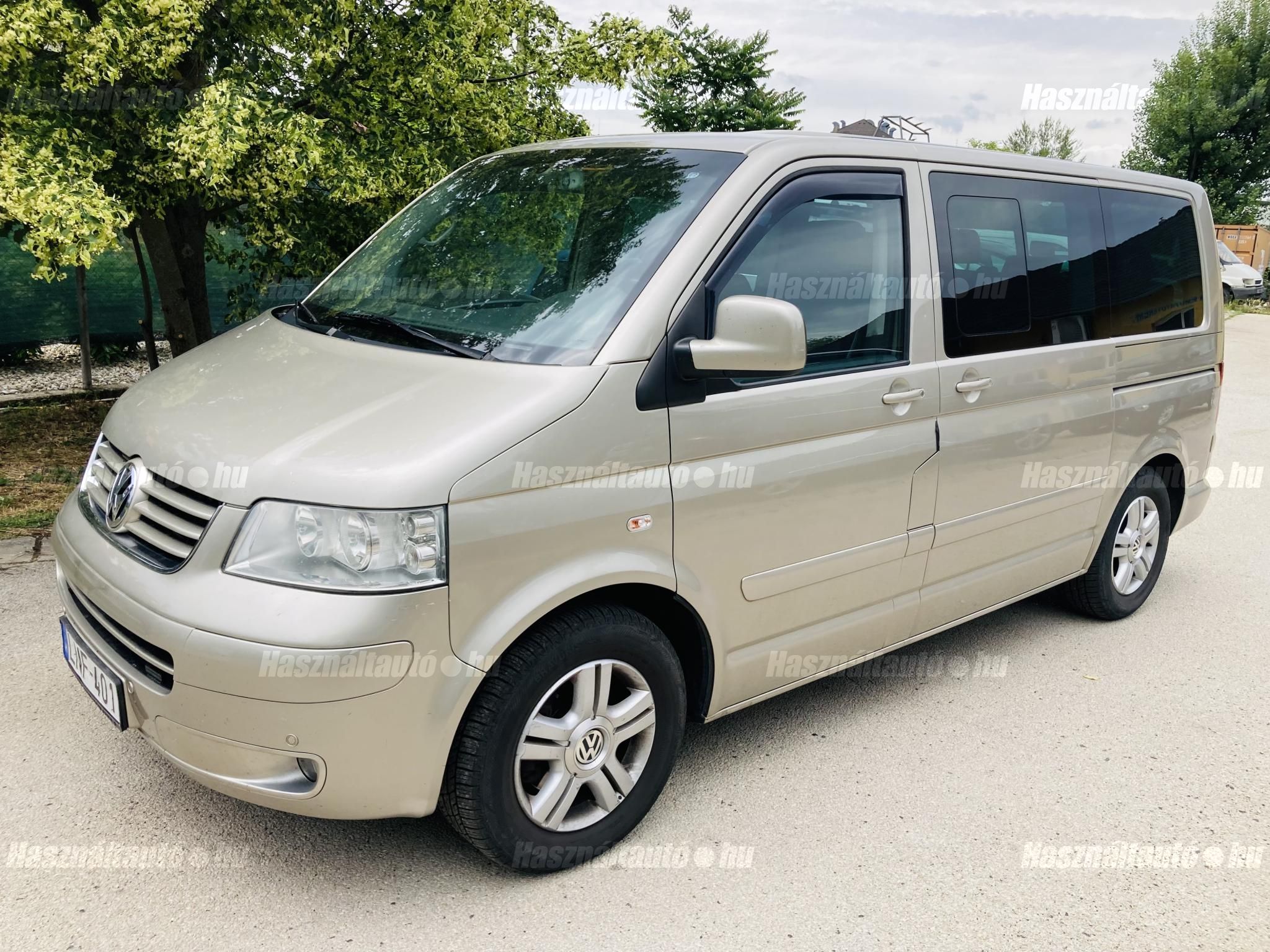 VOLKSWAGEN MULTIVAN 2009/5 - 1