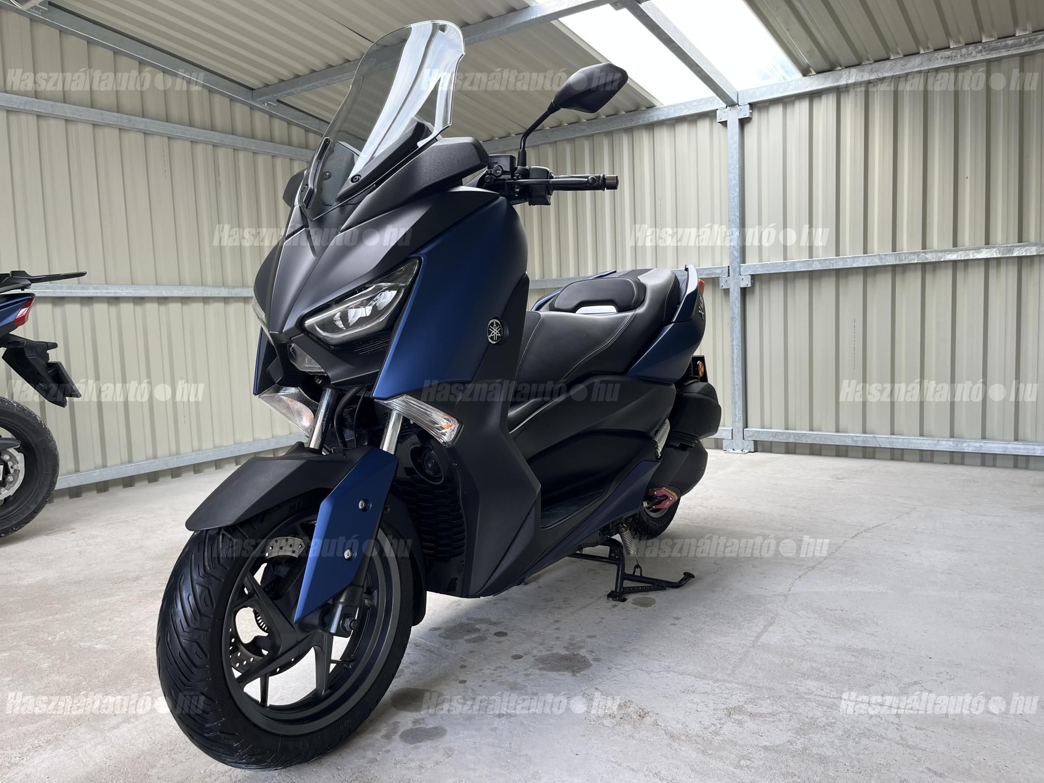 YAMAHA X-MAX 300 2019/5 - 1