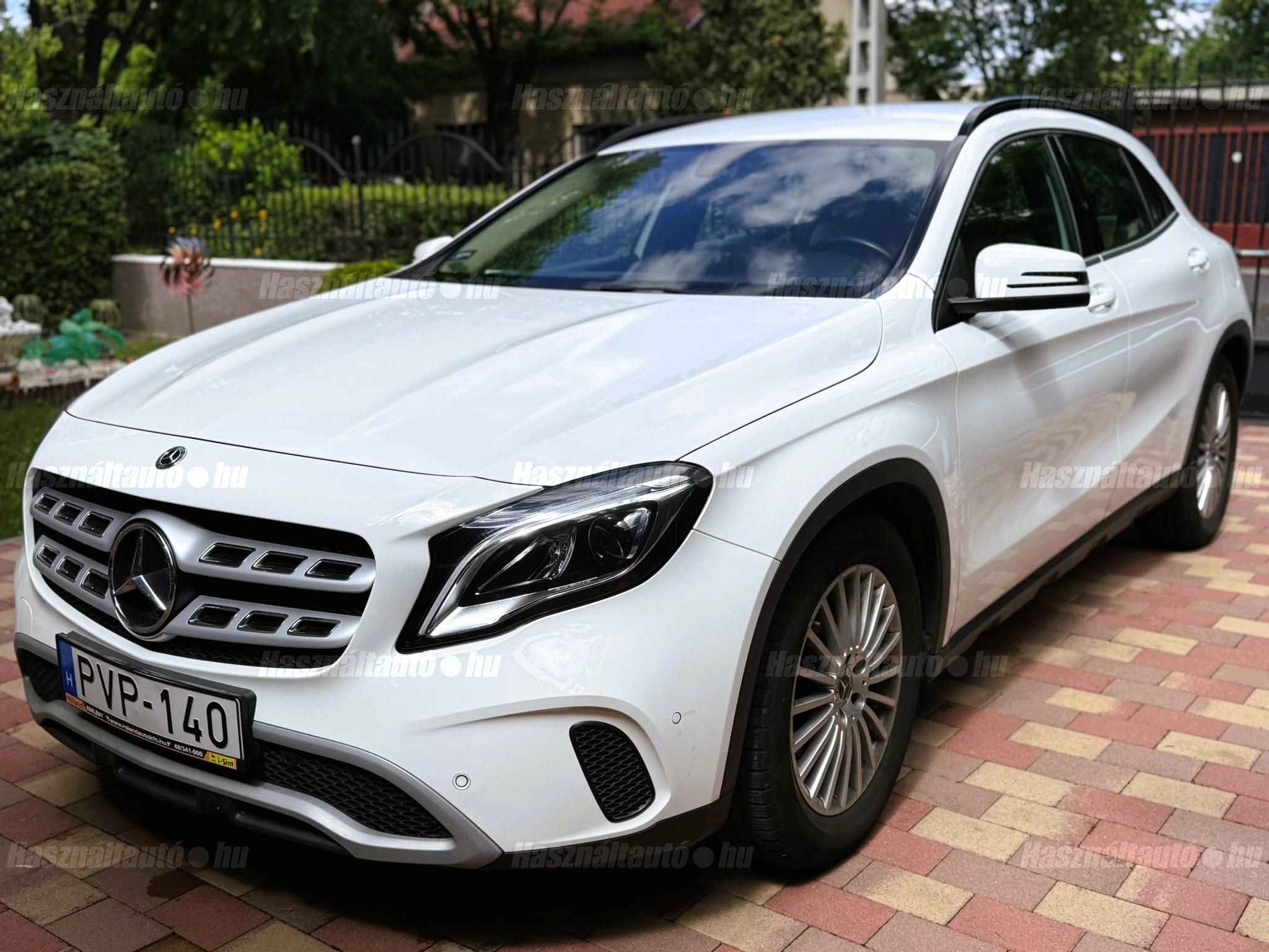MERCEDES-BENZ GLA 180 2018/5 - 1