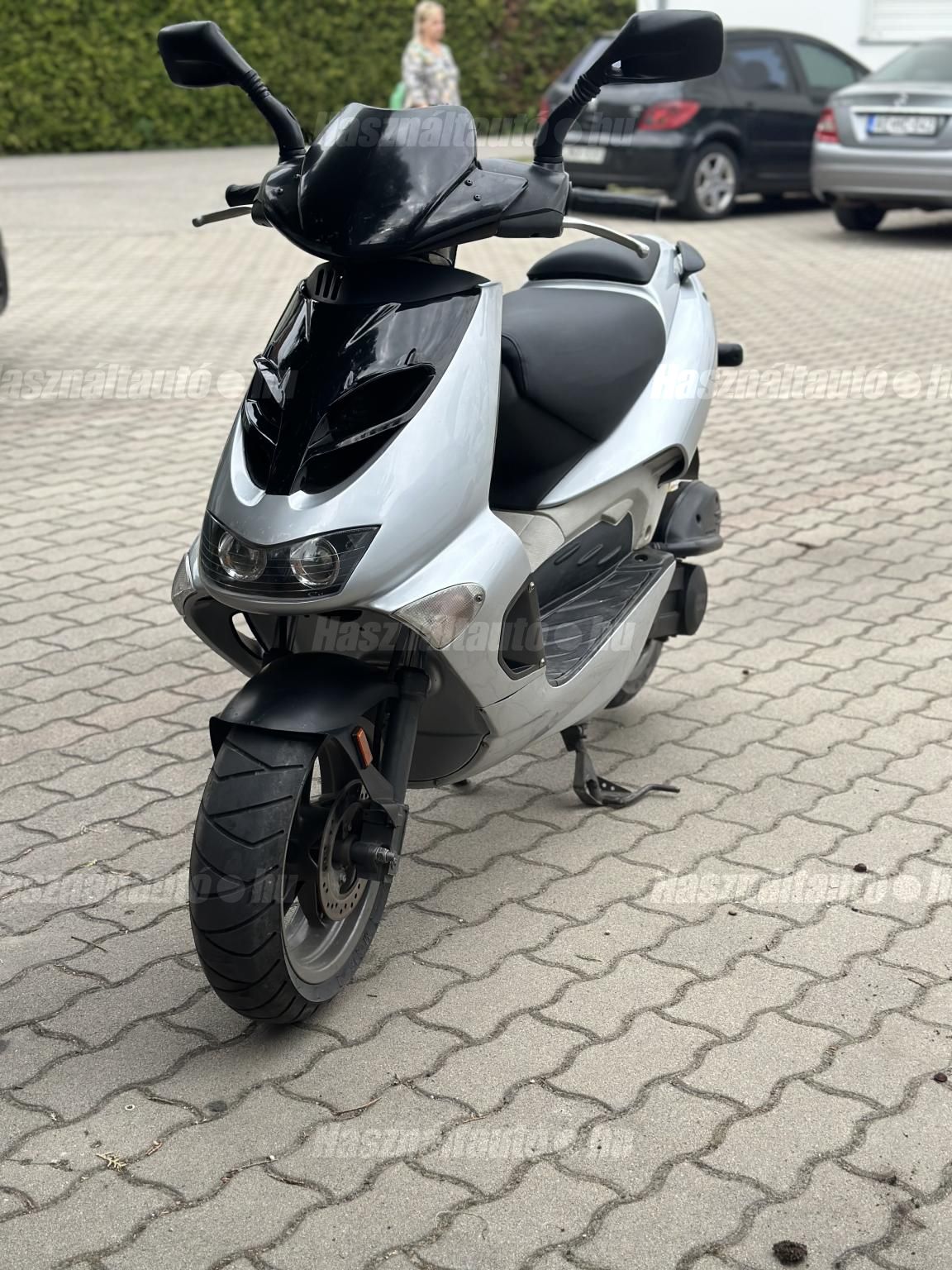 APRILIA SR 2016/9 - 1