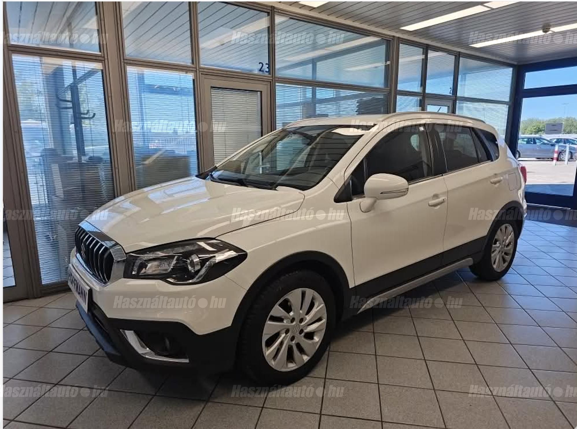 SUZUKI SX4 S-CROSS 2017/10 - 1