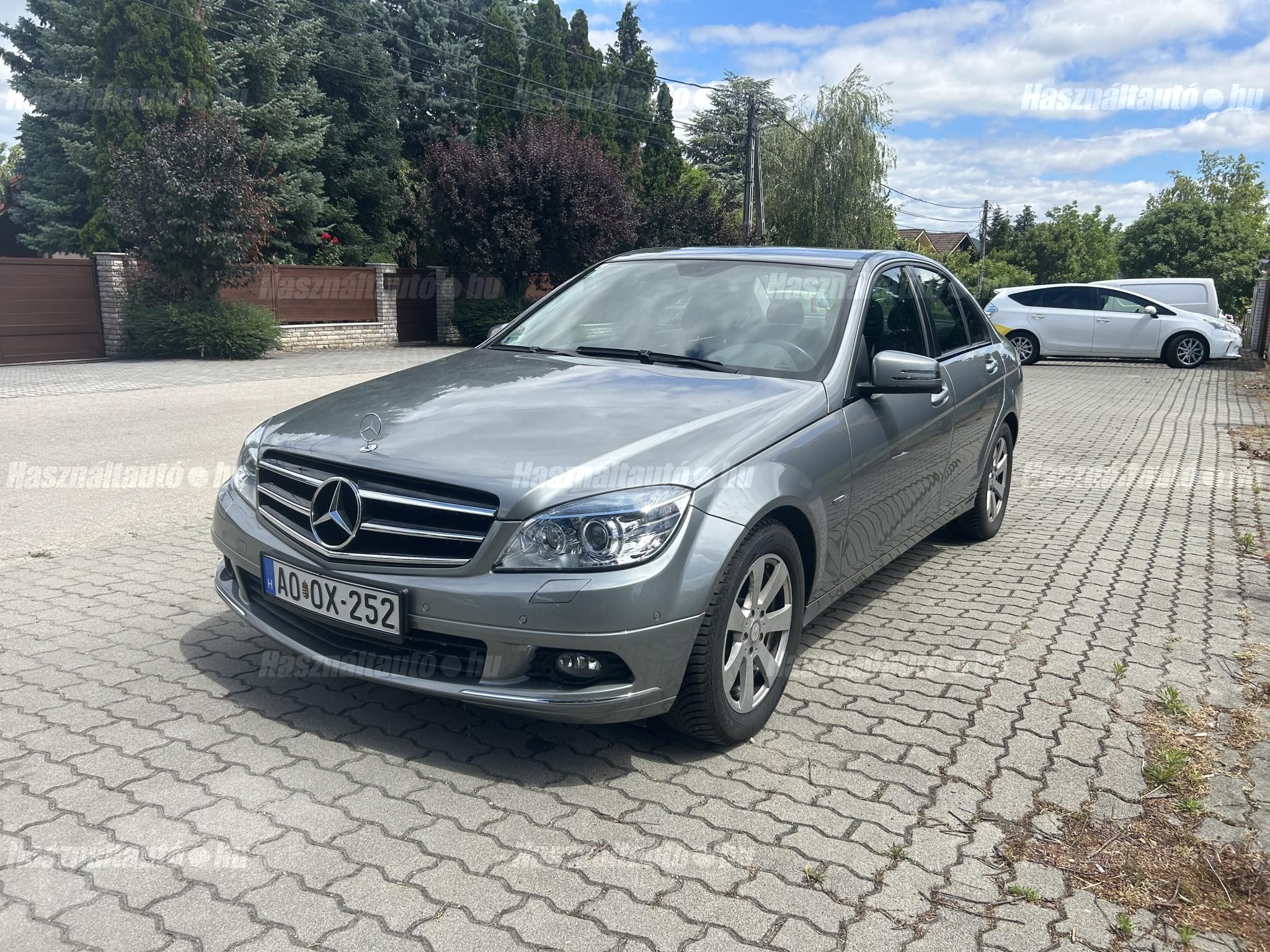 MERCEDES-BENZ C 180 2010/11 - 1