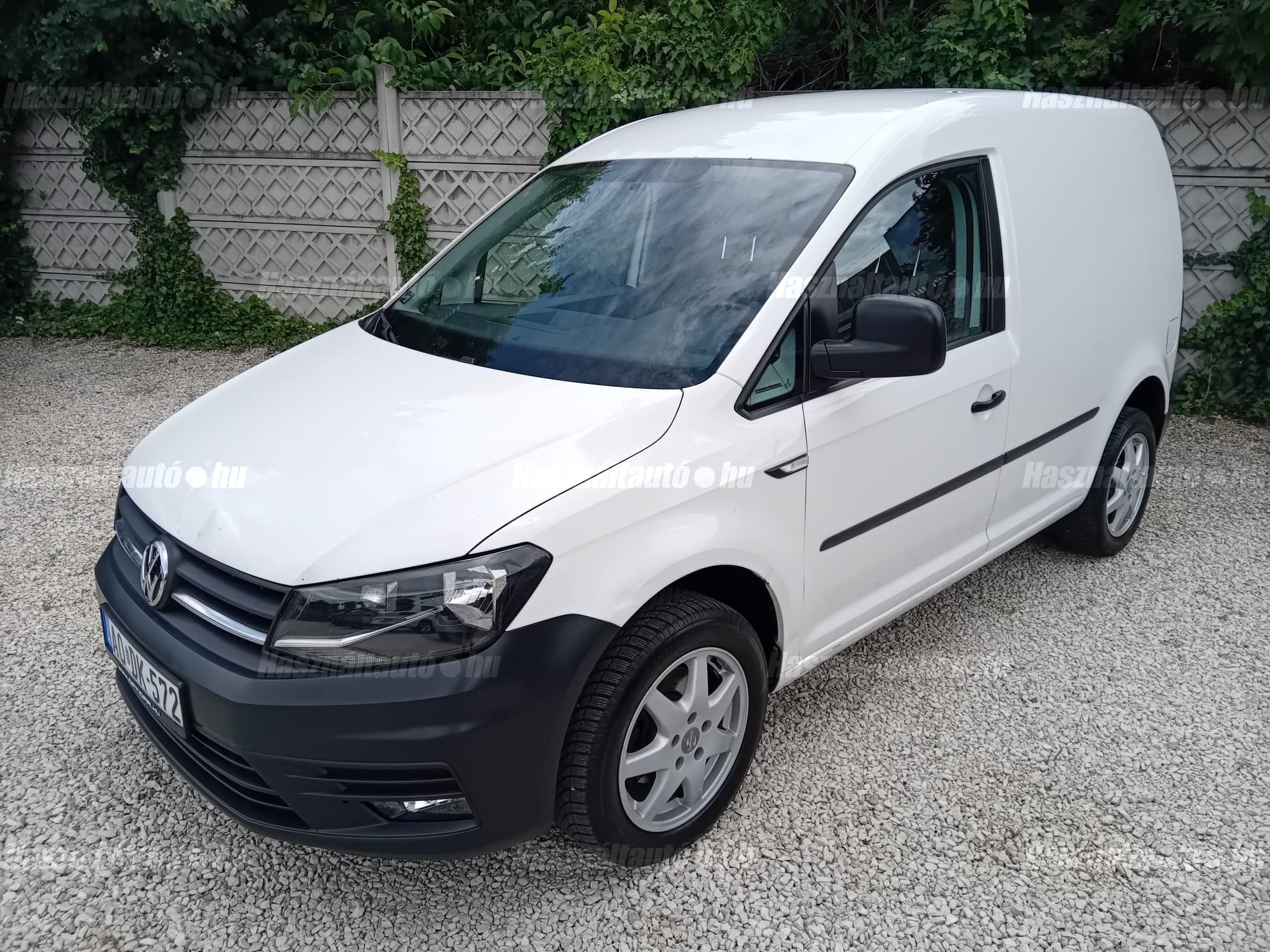 VOLKSWAGEN CADDY 2016/9 - 1