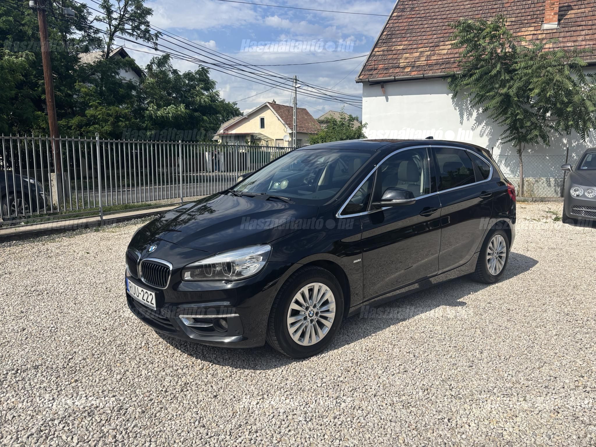 BMW 216 2015/8 - 1