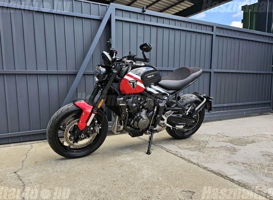TRIUMPH TRIDENT 2025/7 - 1