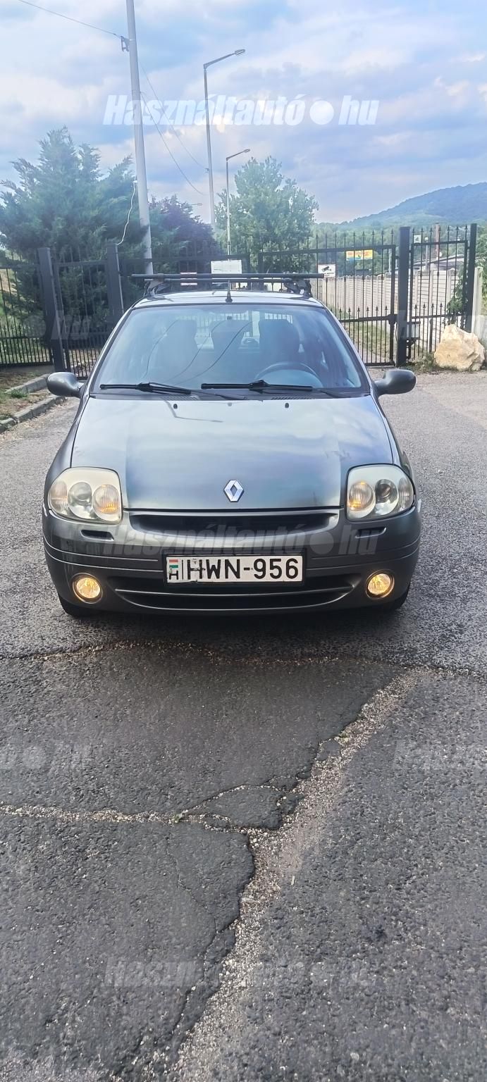 RENAULT THALIA 2001 - 1
