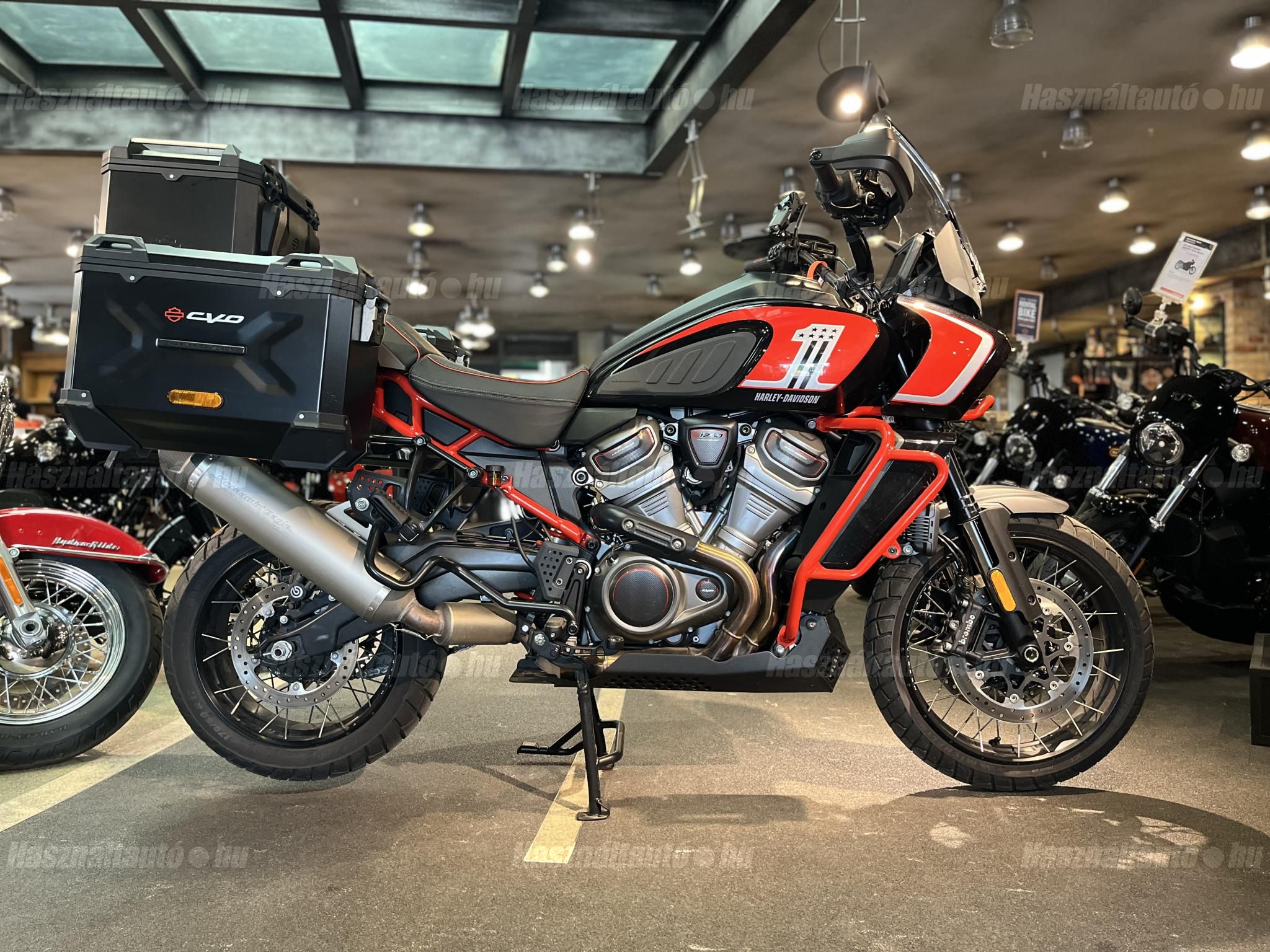 HARLEY-DAVIDSON CVO 2024/5 - 1