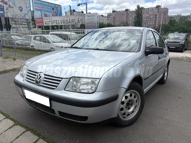 VOLKSWAGEN BORA 2004/1 - 1