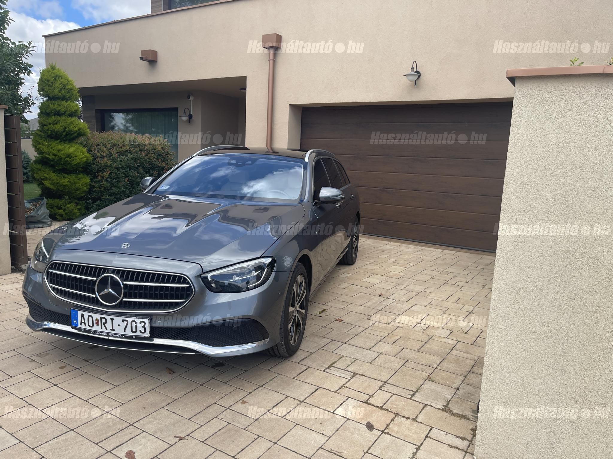 MERCEDES-BENZ E 300 2020/10 - 1
