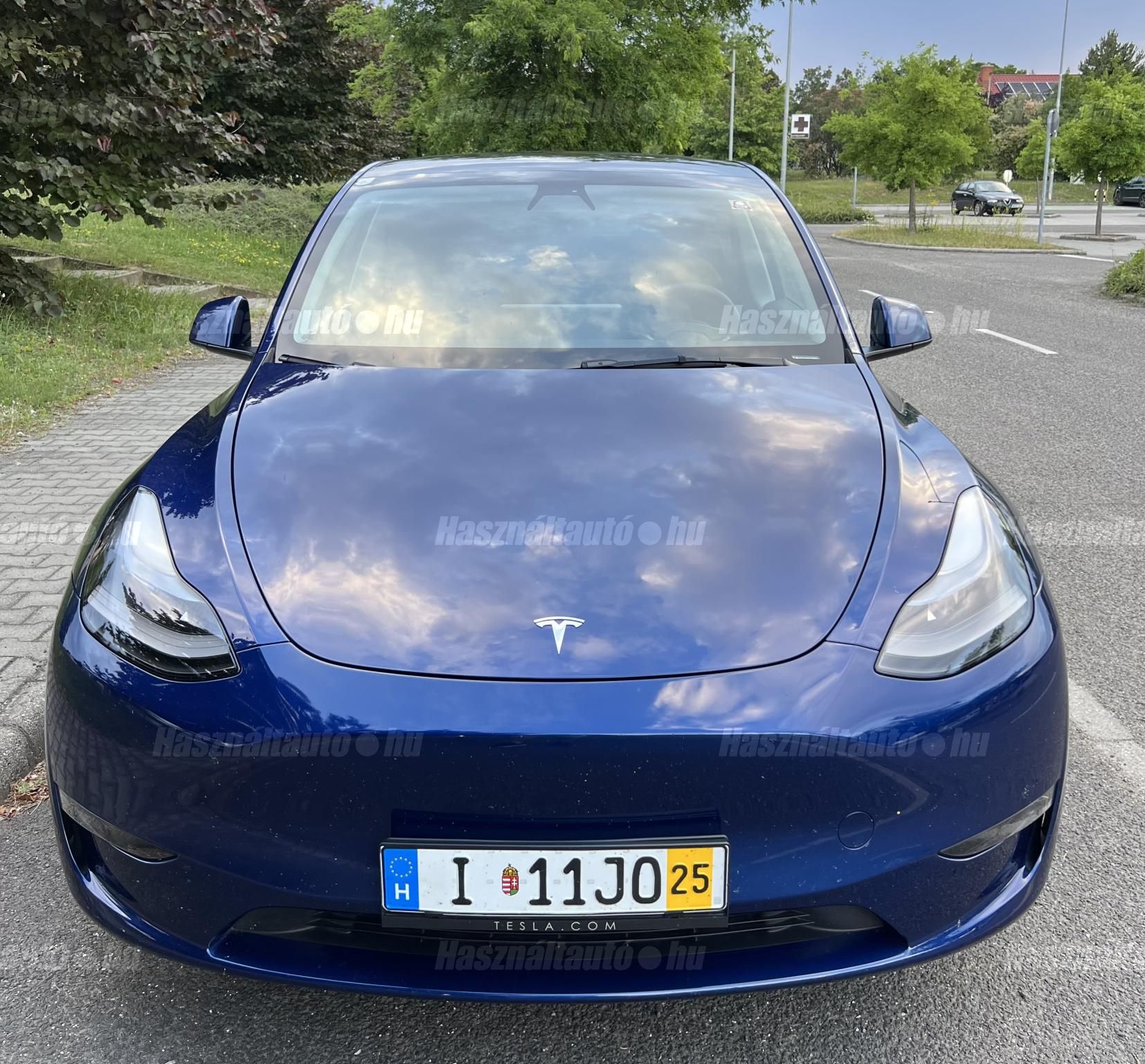 TESLA MODEL Y 2023/2 - 1