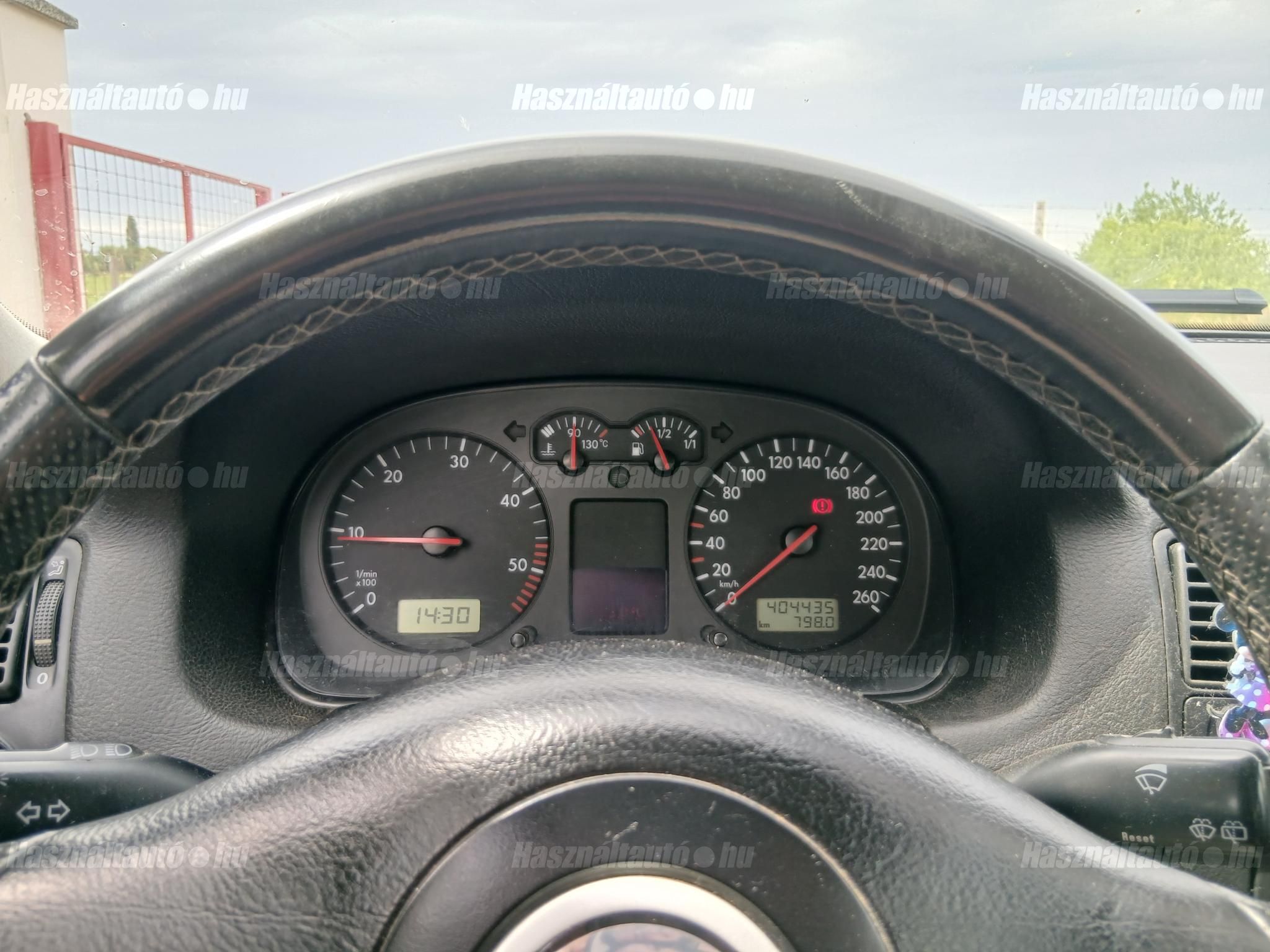 VOLKSWAGEN GOLF IV 2001/1 - 1