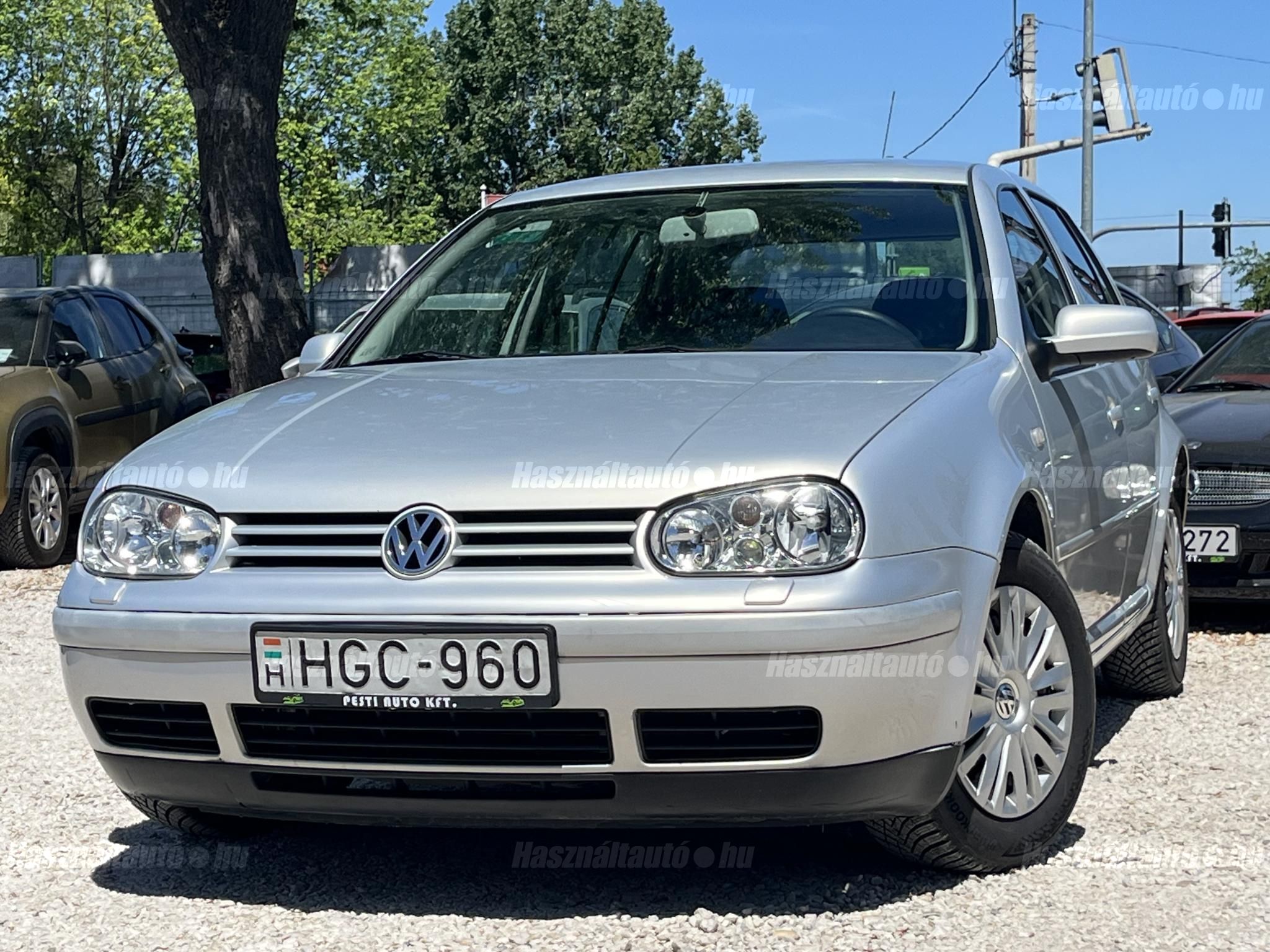 VOLKSWAGEN GOLF IV 2000 - 1