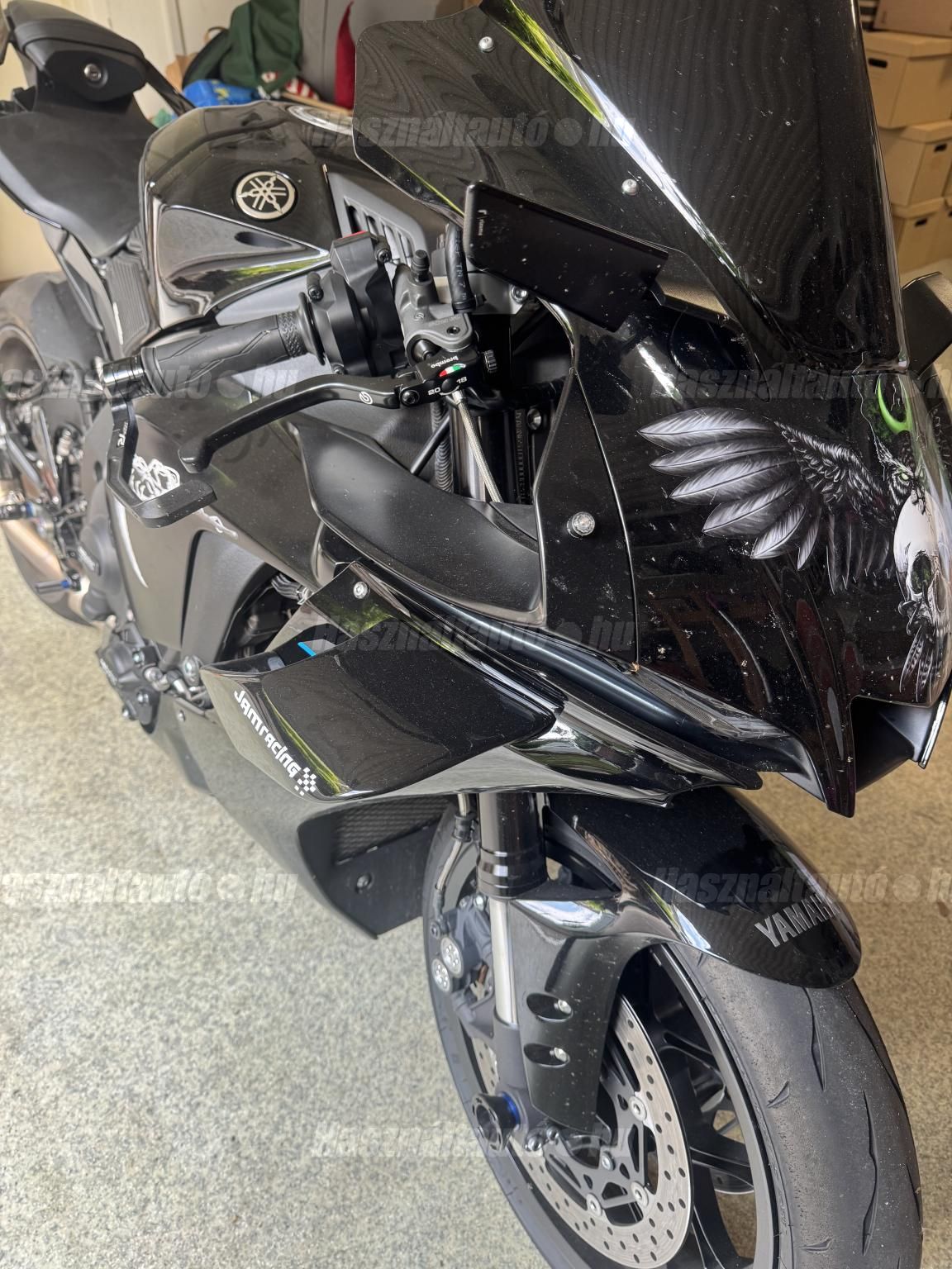 YAMAHA YZF R1 2023/9 - 1