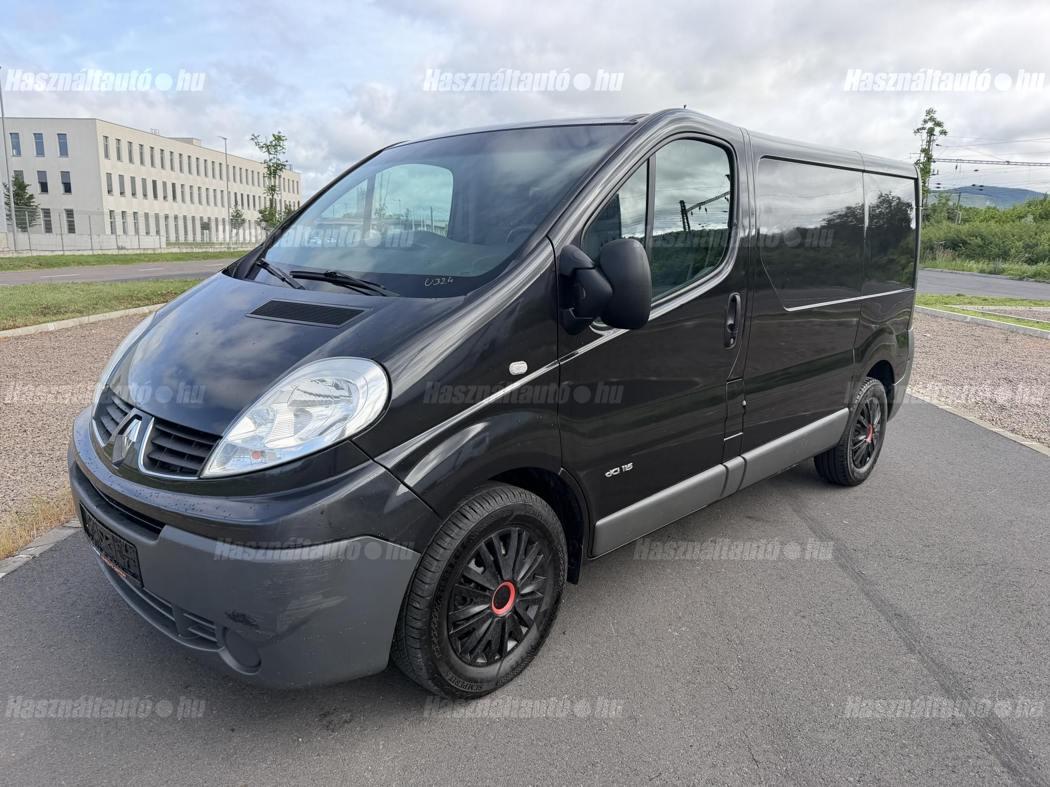 RENAULT TRAFIC 2008/6 - 1