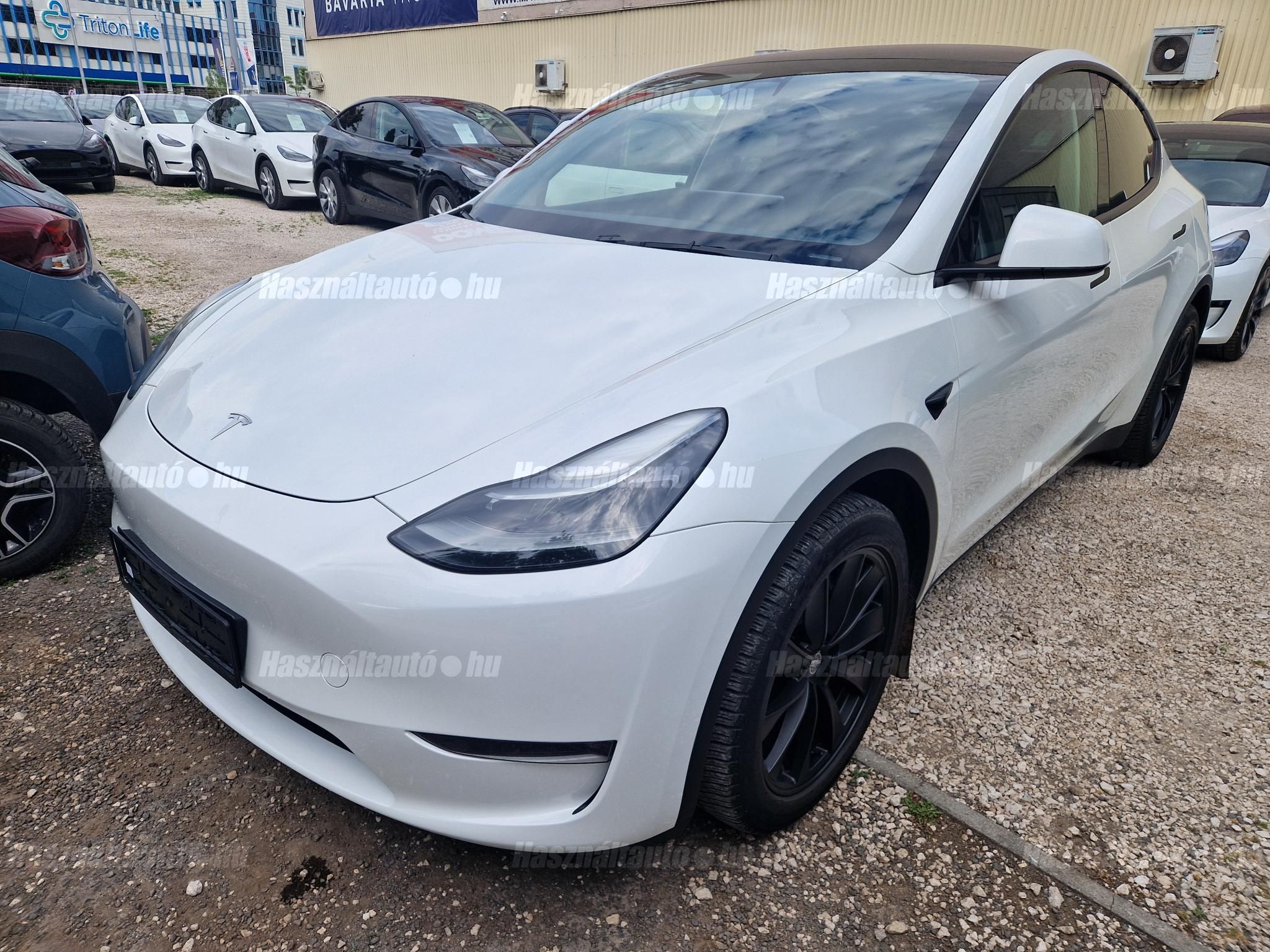 TESLA MODEL Y 2023/3 - 1