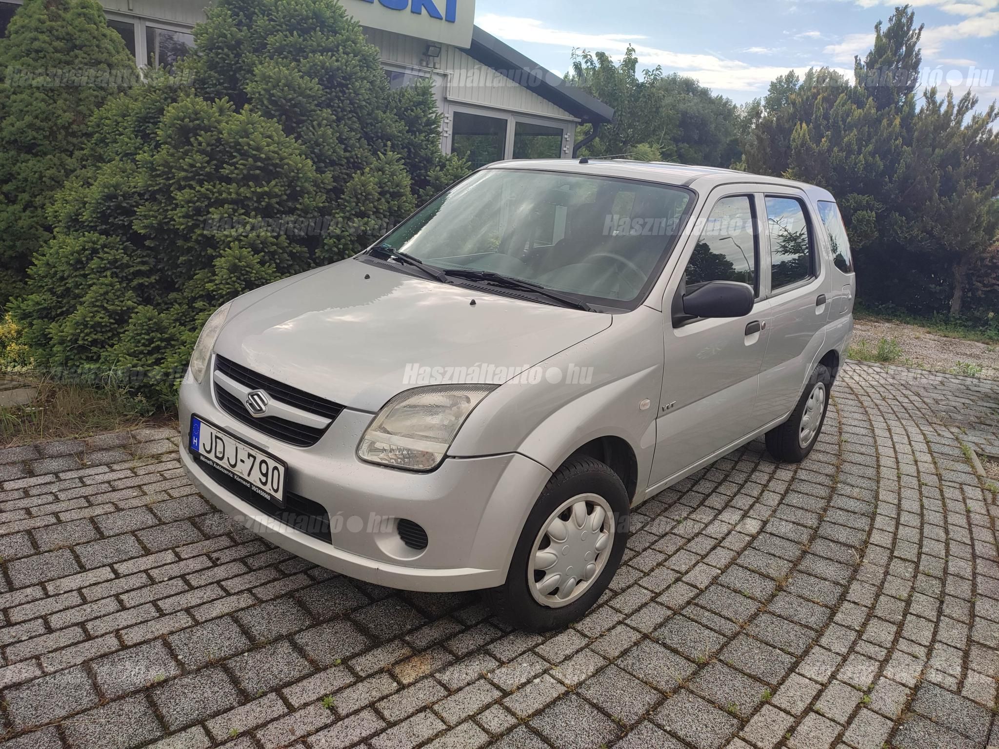 SUZUKI IGNIS 2004/8 - 1
