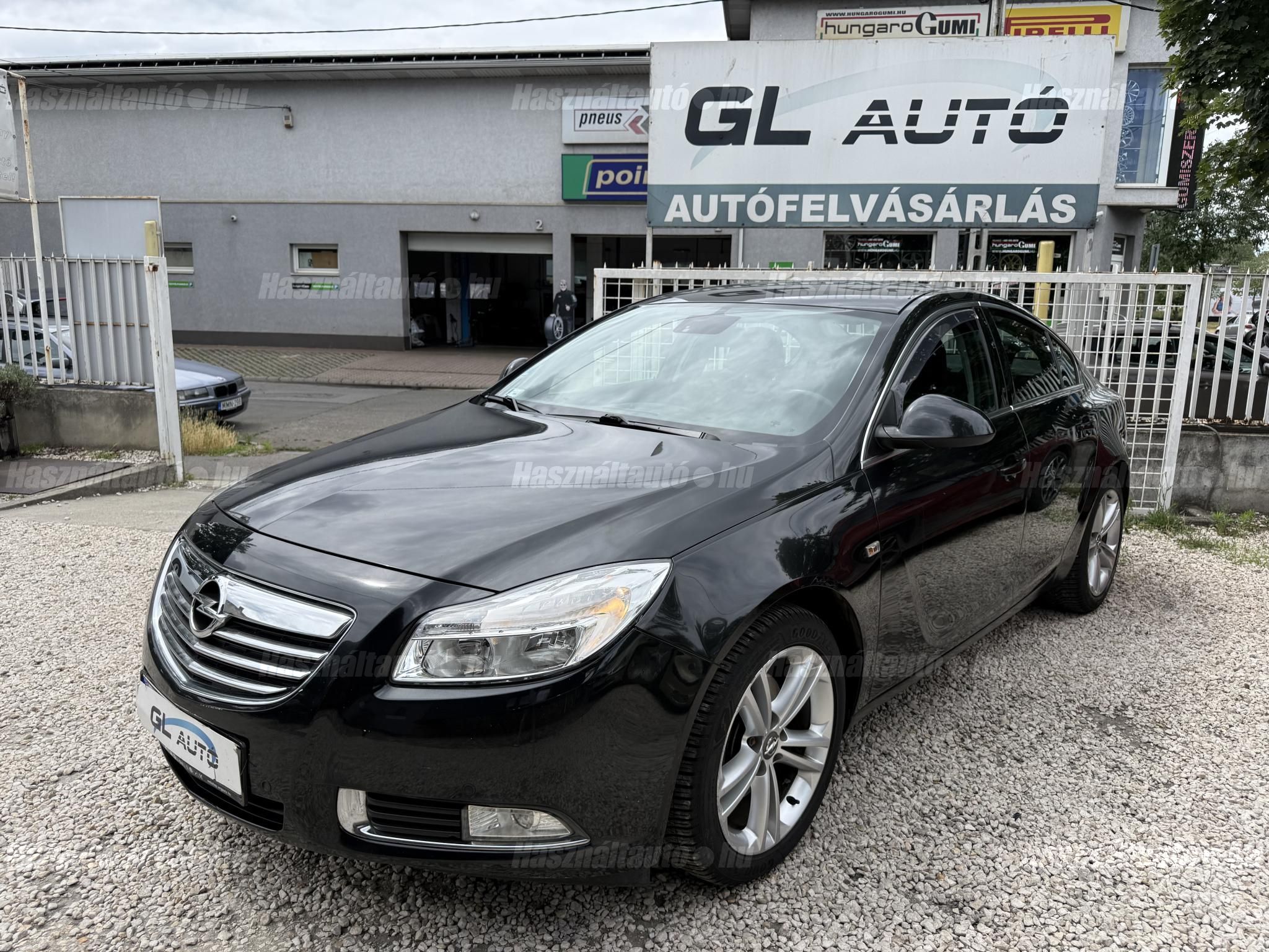 OPEL INSIGNIA 2010/5 - 1