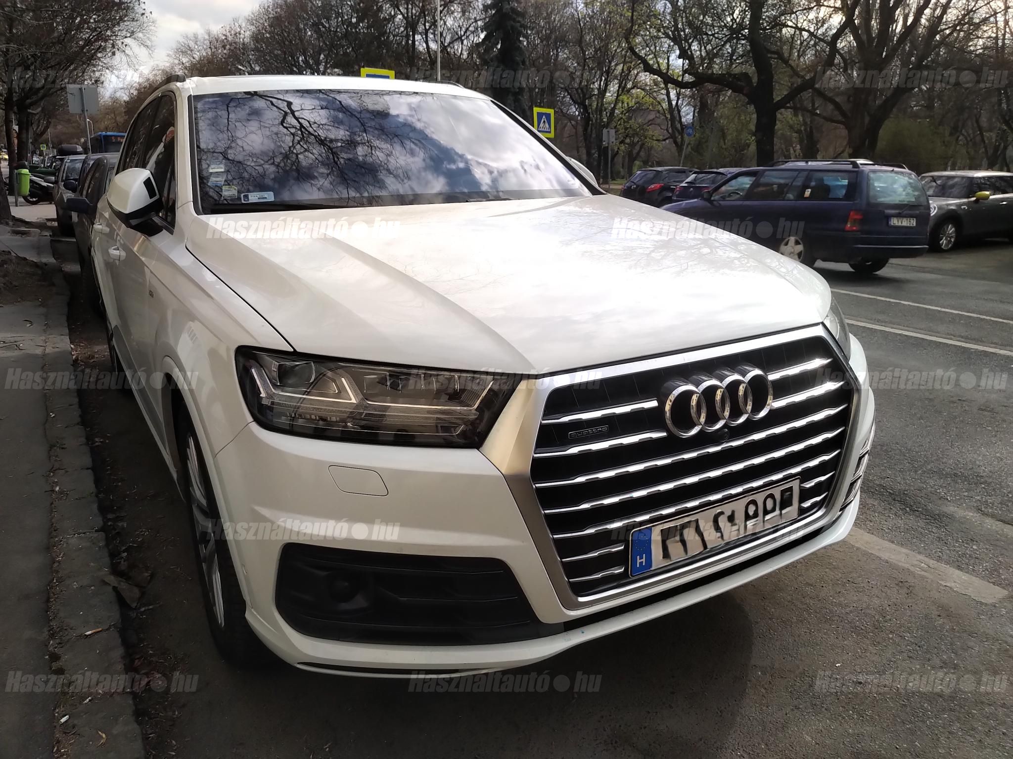 AUDI Q7 2016/2 - 1