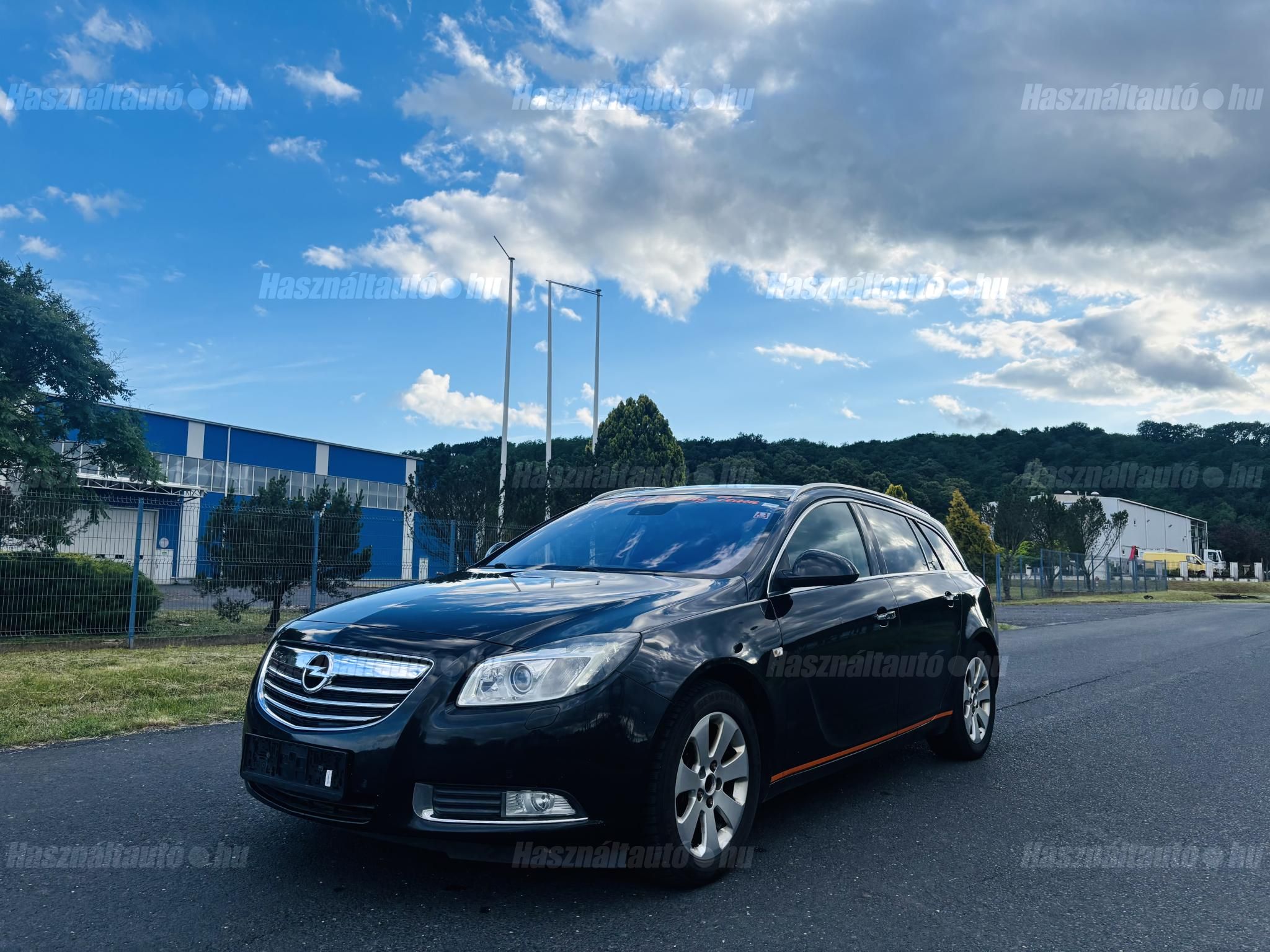 OPEL INSIGNIA 2011/7 - 1