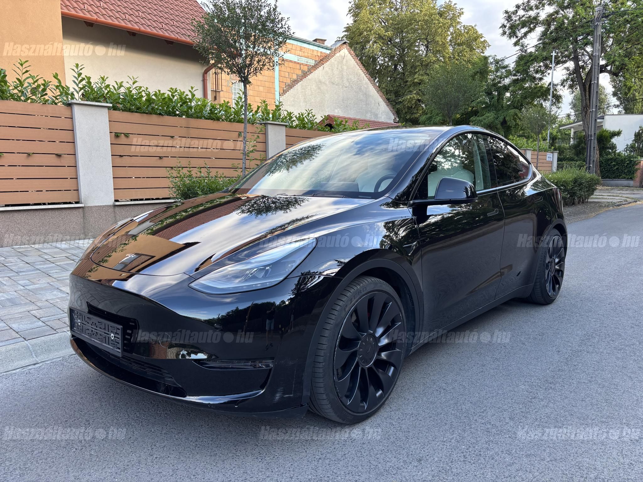 TESLA MODEL Y 2024/3 - 1