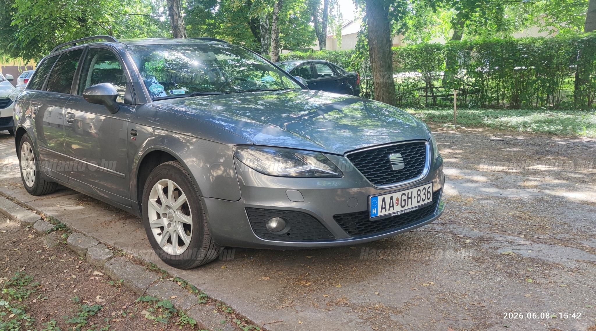 SEAT EXEO 2012/10 - 1