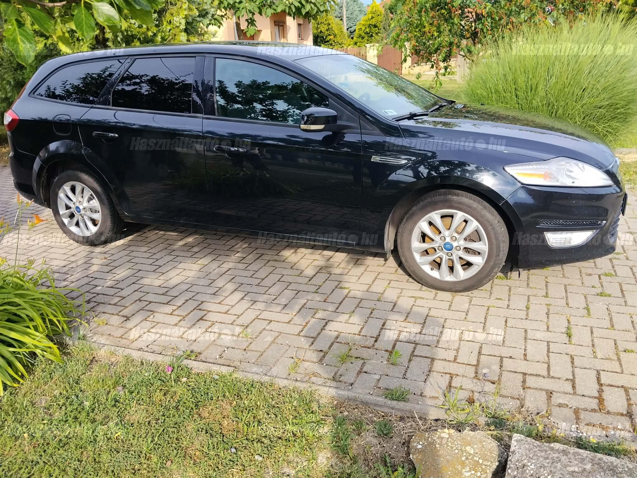 FORD MONDEO 2010/12 - 1