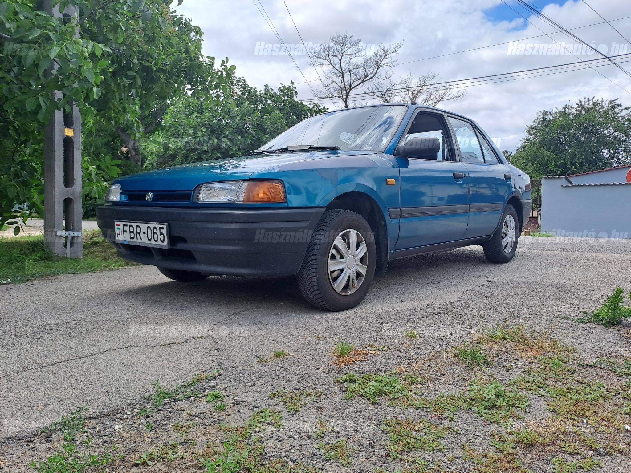 MAZDA 323 1995/6 - 1