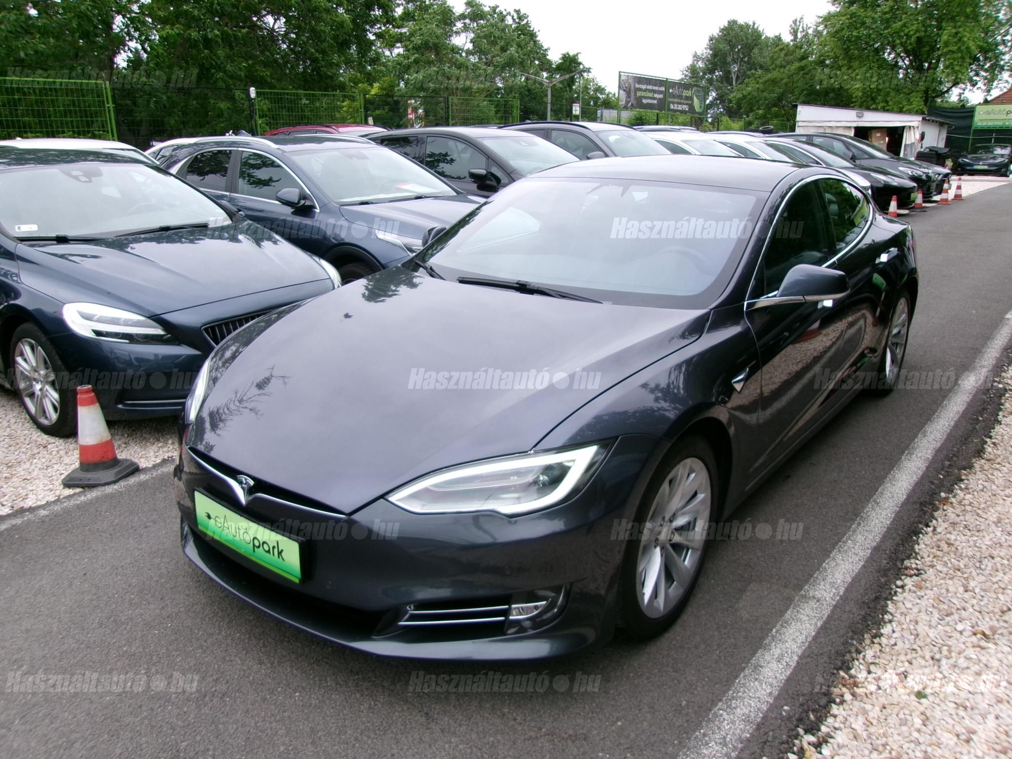 TESLA MODEL S 2020/11 - 1