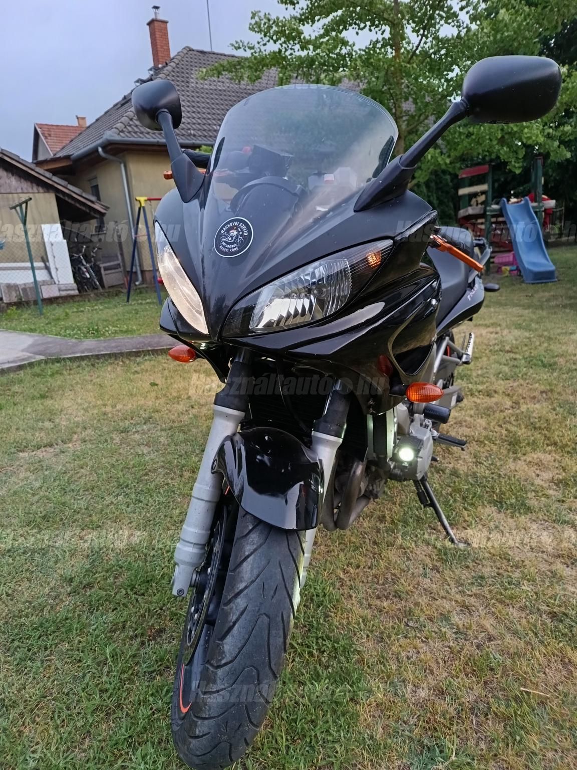 YAMAHA FZ6-S (FAZER) 2006/9 - 1
