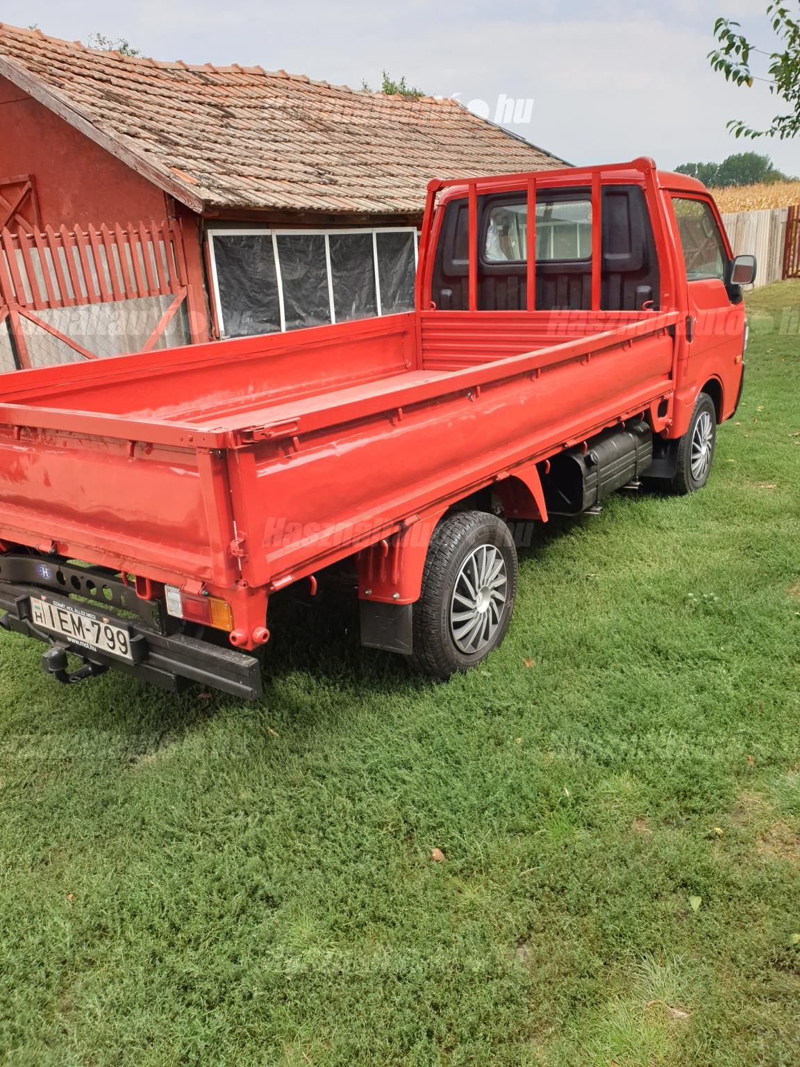 MAZDA E 2200 2002/6 - 1