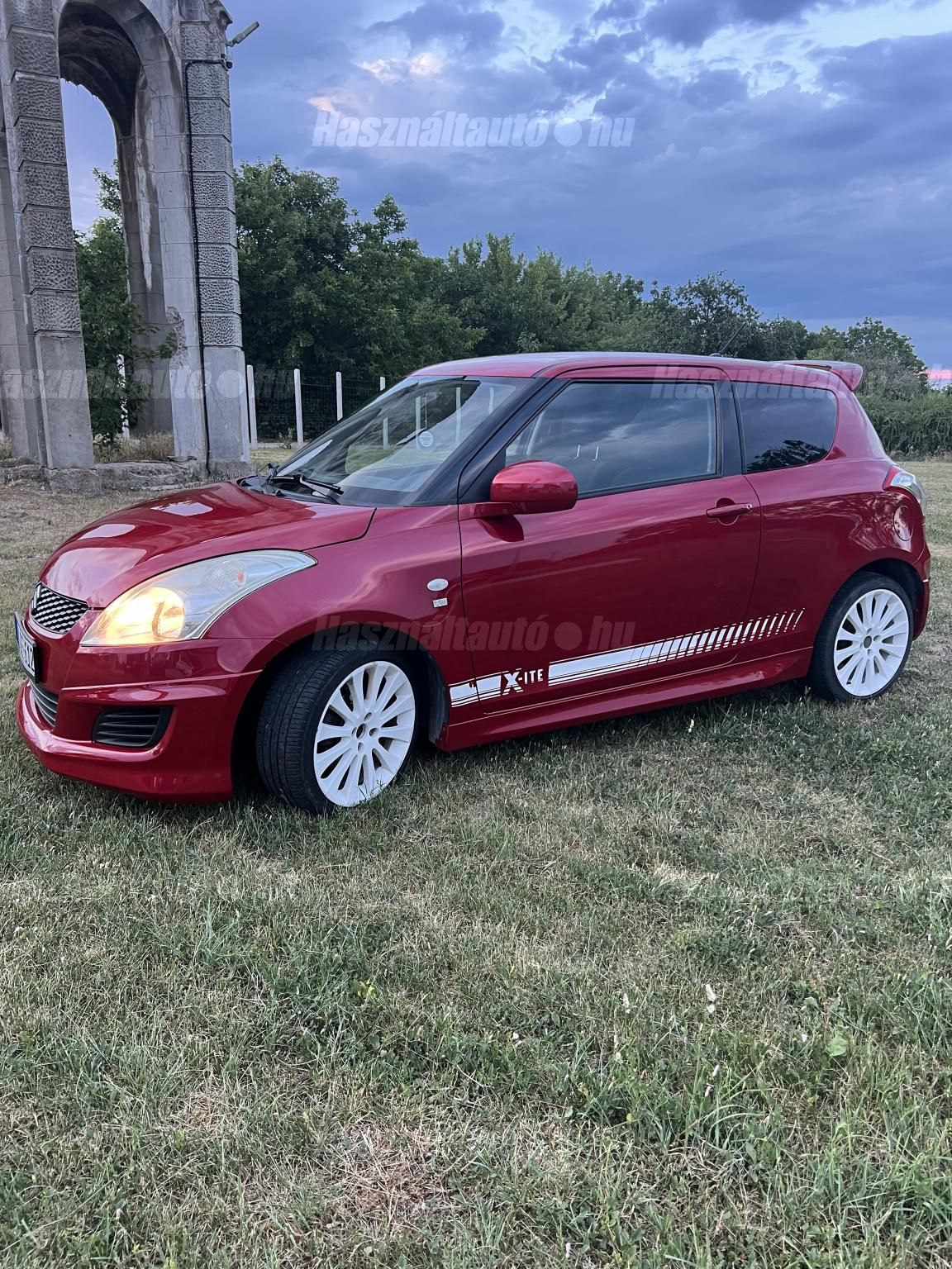 SUZUKI SWIFT 2013/12 - 1