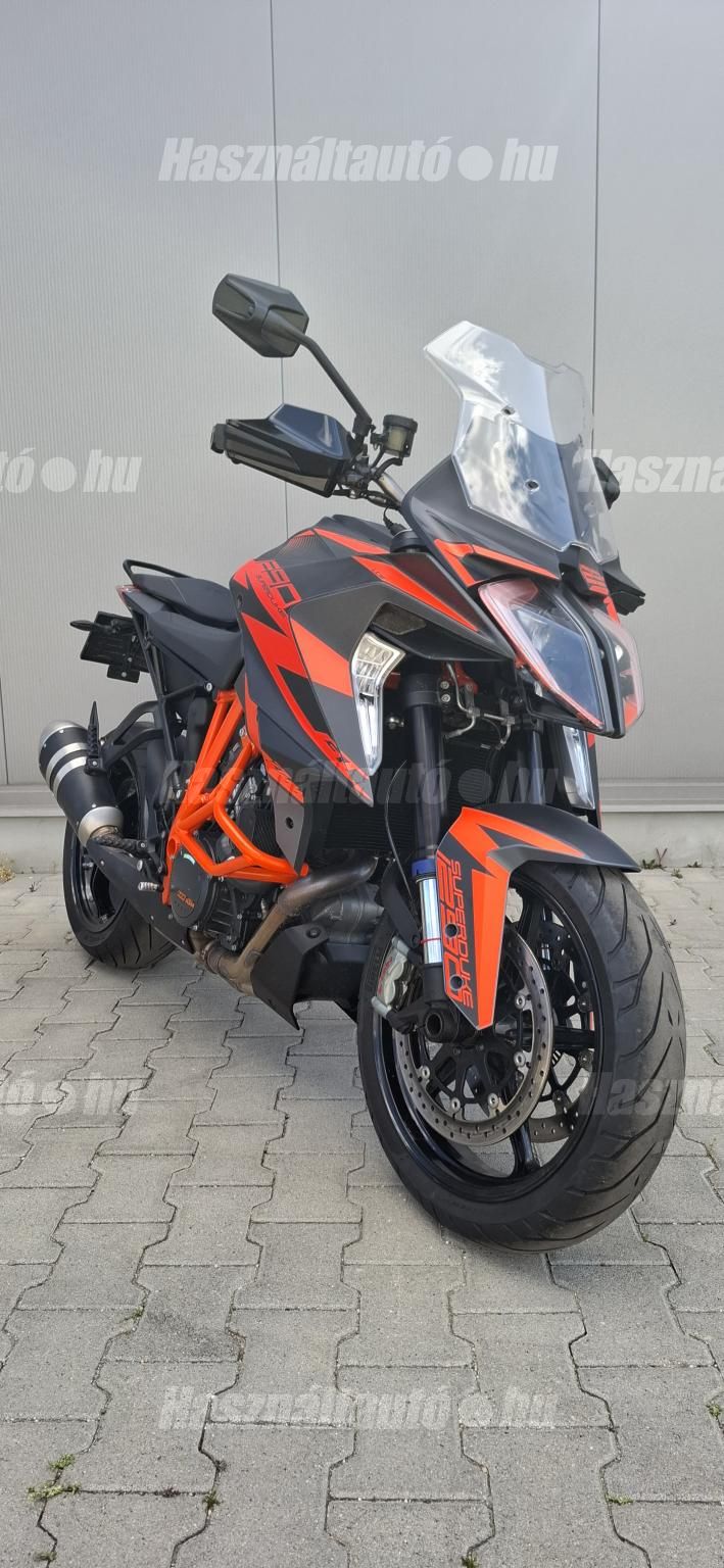 KTM 1290 SUPER DUKE GT 2022/6 - 1