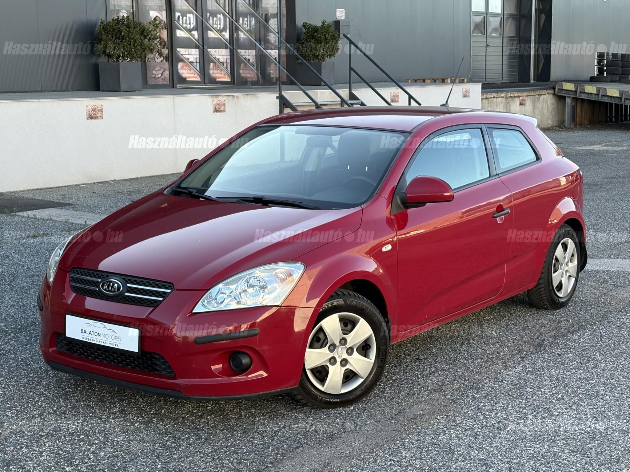 KIA PRO CEE'D 2008/2 - 1