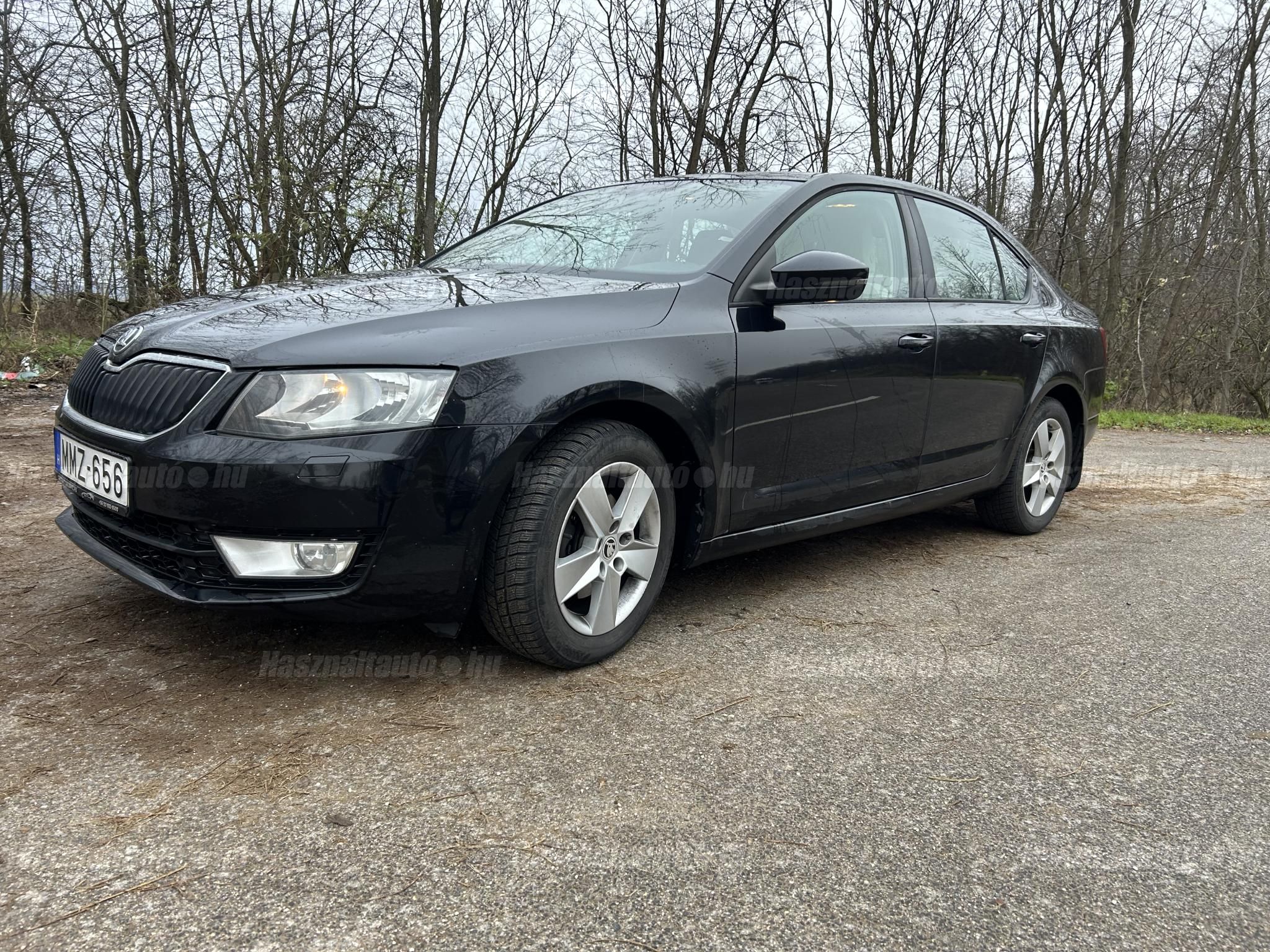 SKODA OCTAVIA 2013/11 - 1
