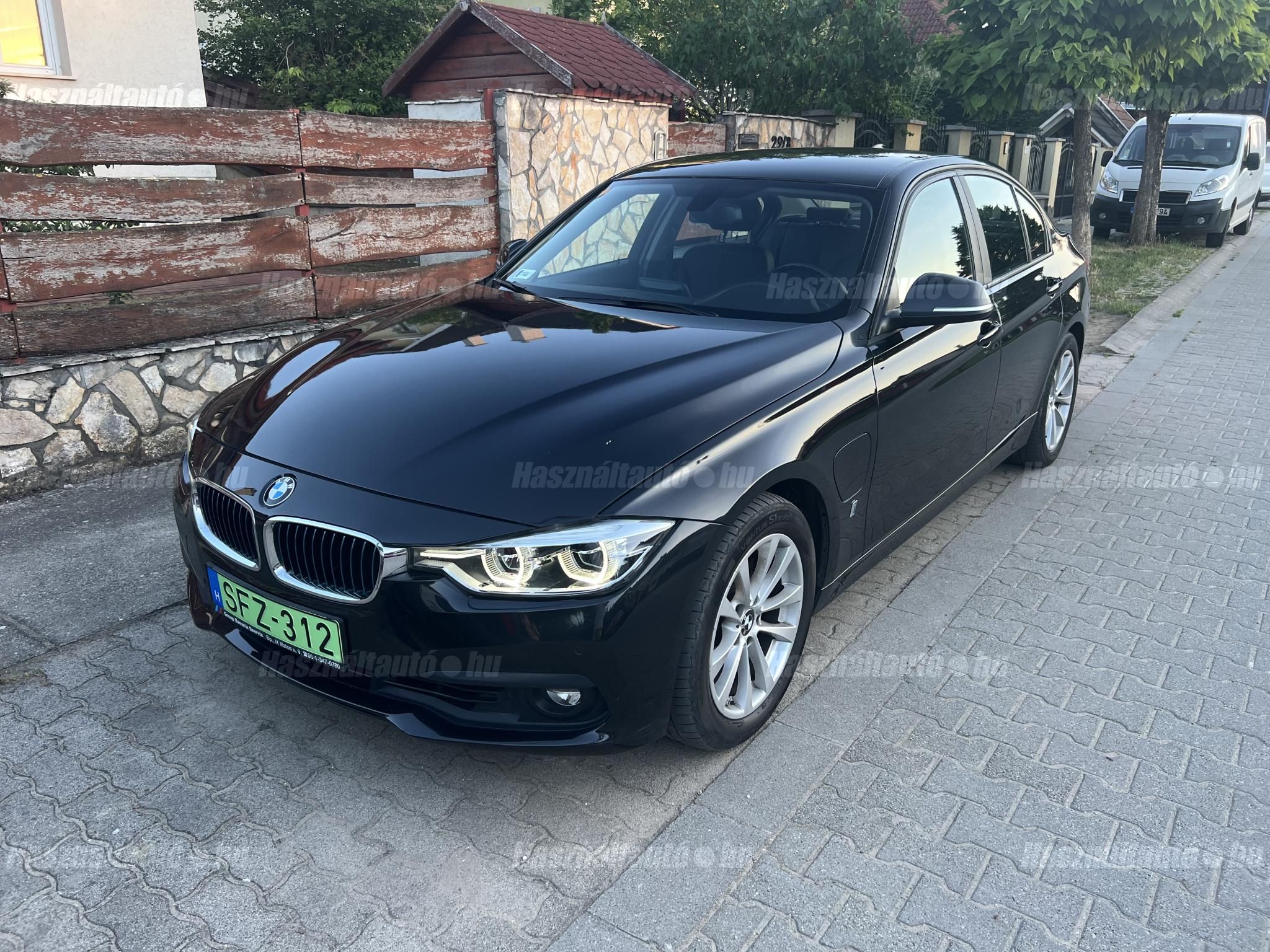 BMW 330 2018/1 - 1