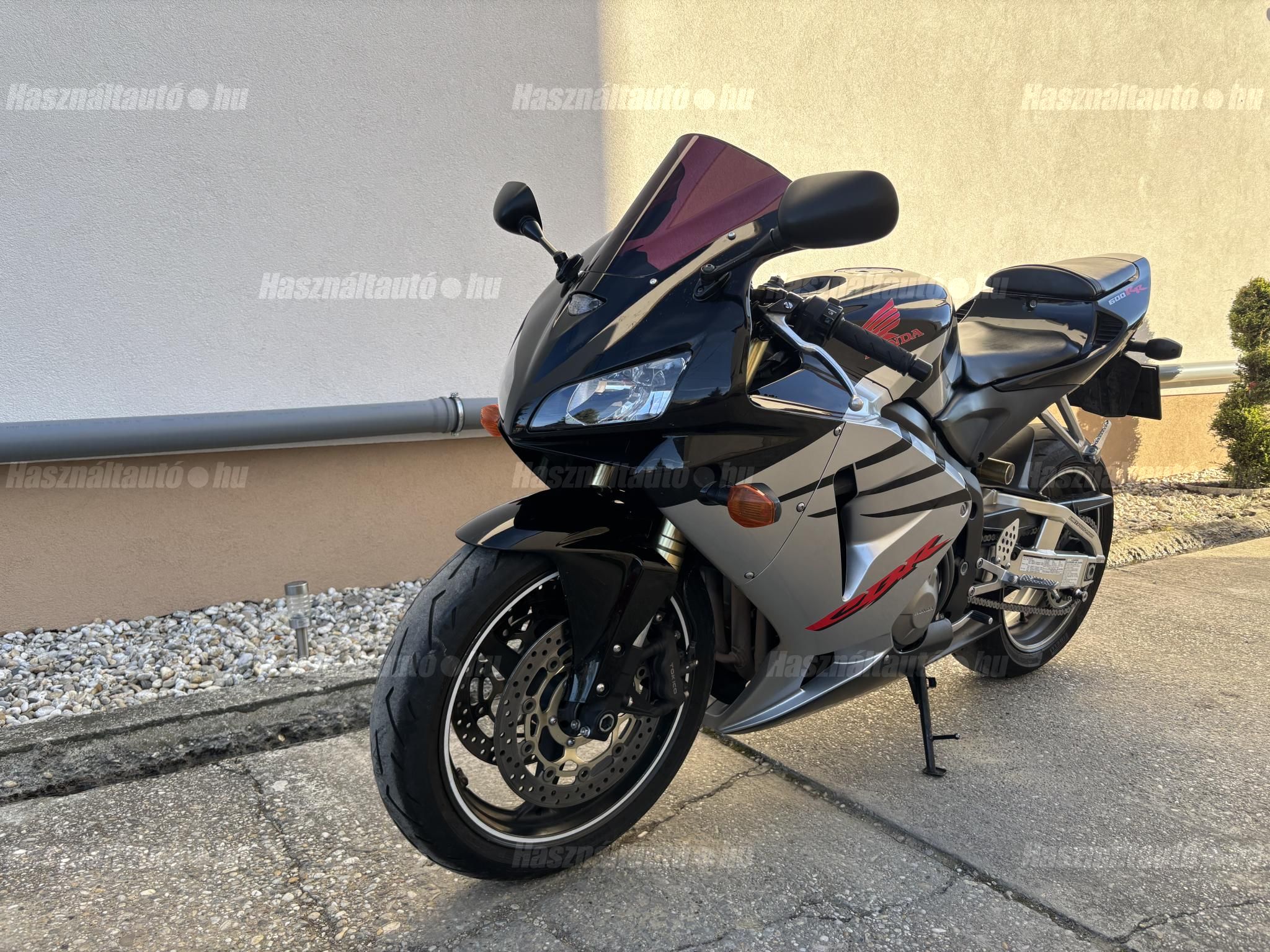 HONDA CBR 600 RR 2005/5 - 1
