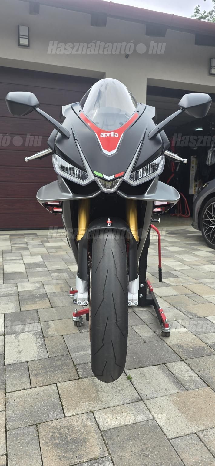 APRILIA RSV4 2023/8 - 1