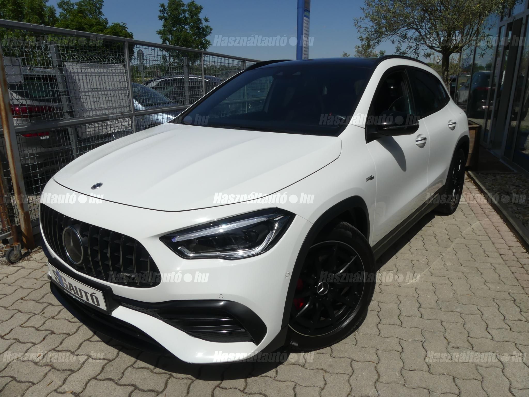 MERCEDES-AMG GLA 2022/2 - 1