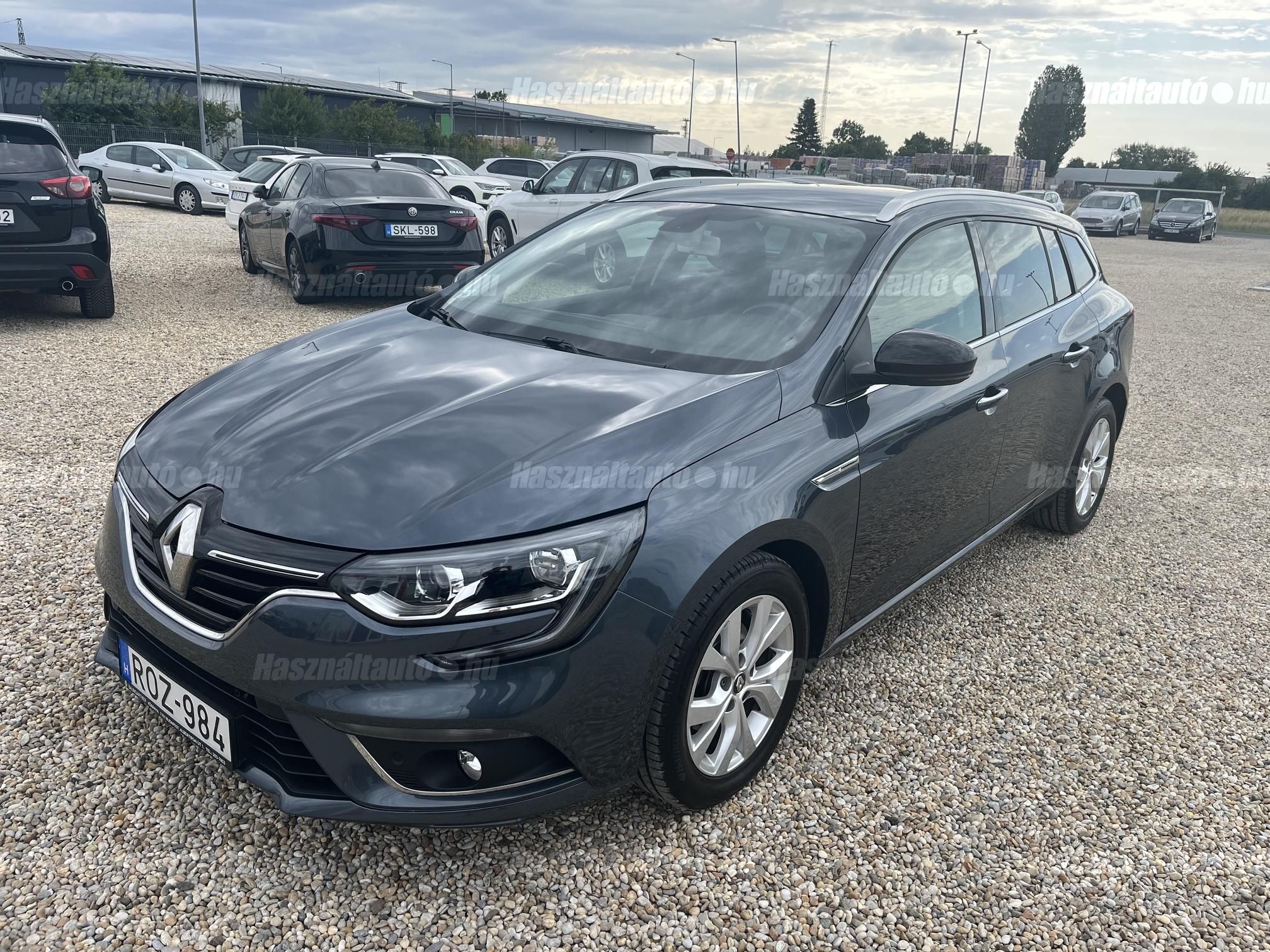 RENAULT MEGANE 2019/7 - 1