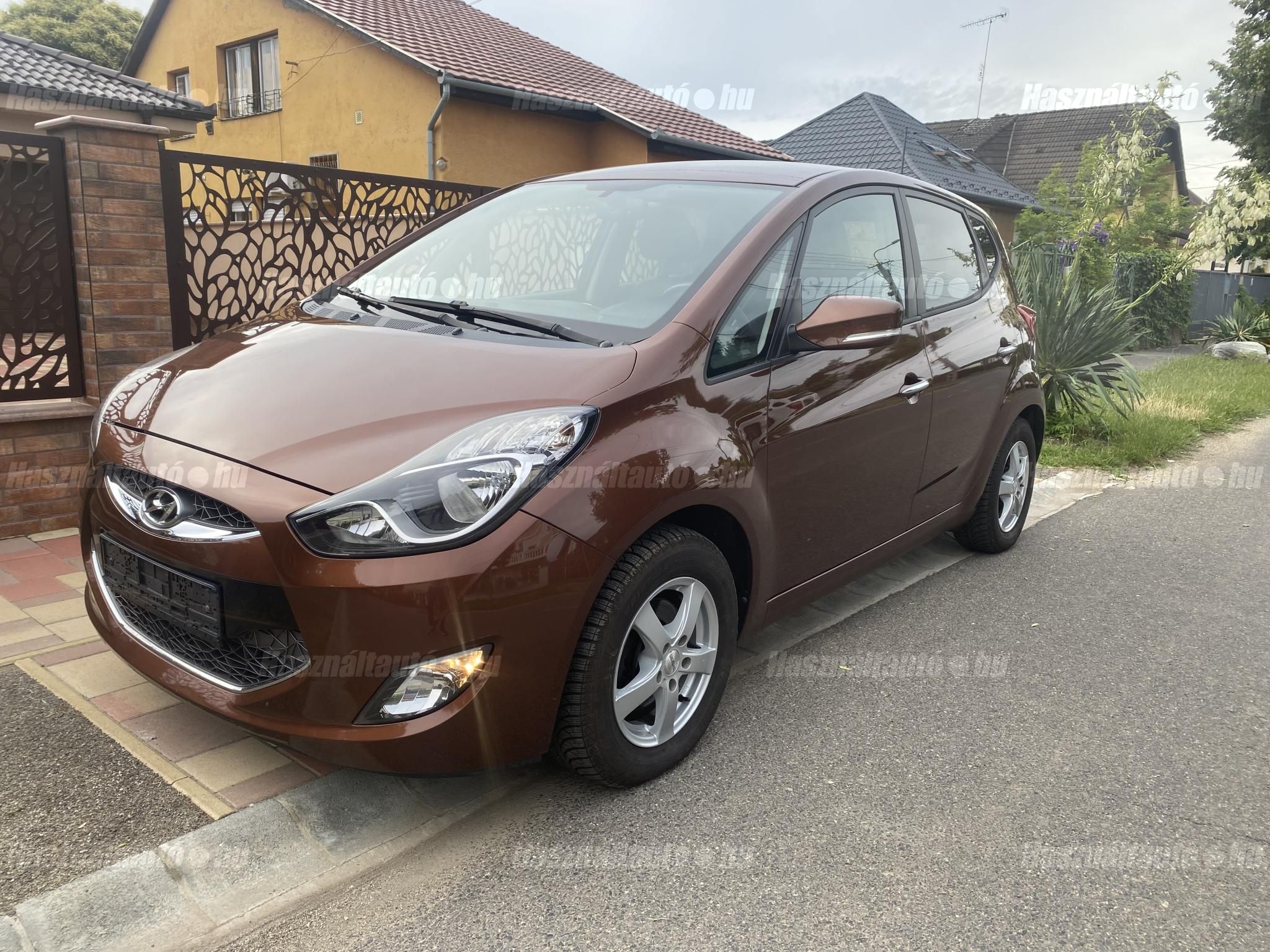 HYUNDAI IX20 2013/2 - 1