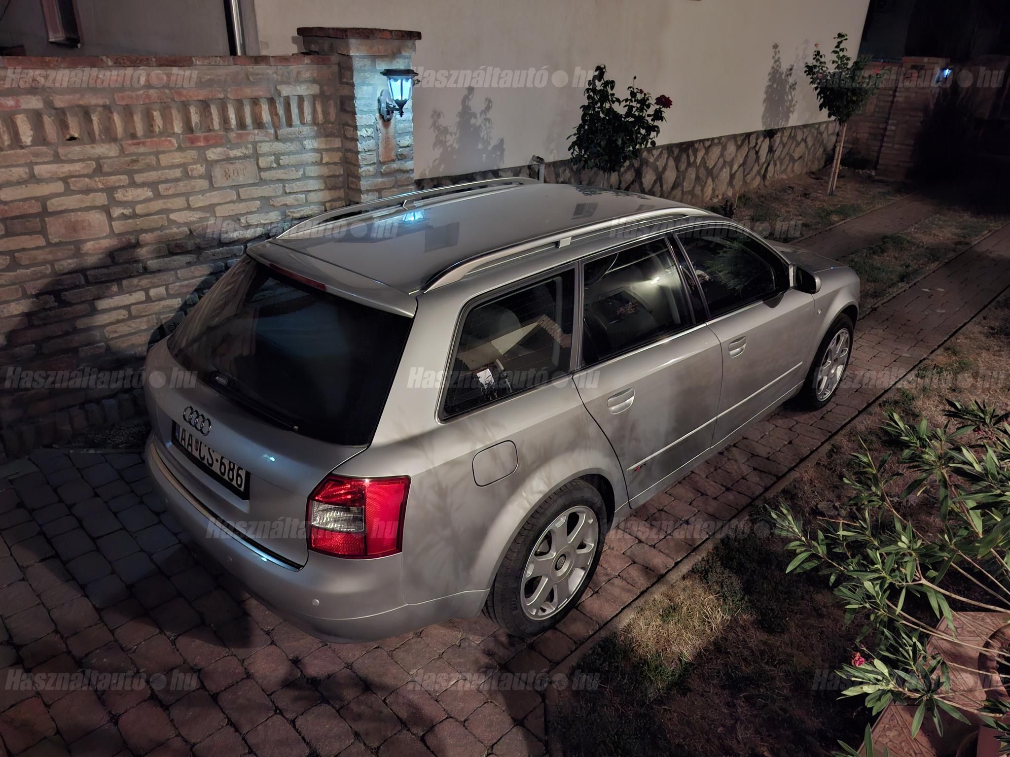 AUDI A4 2004/11 - 1