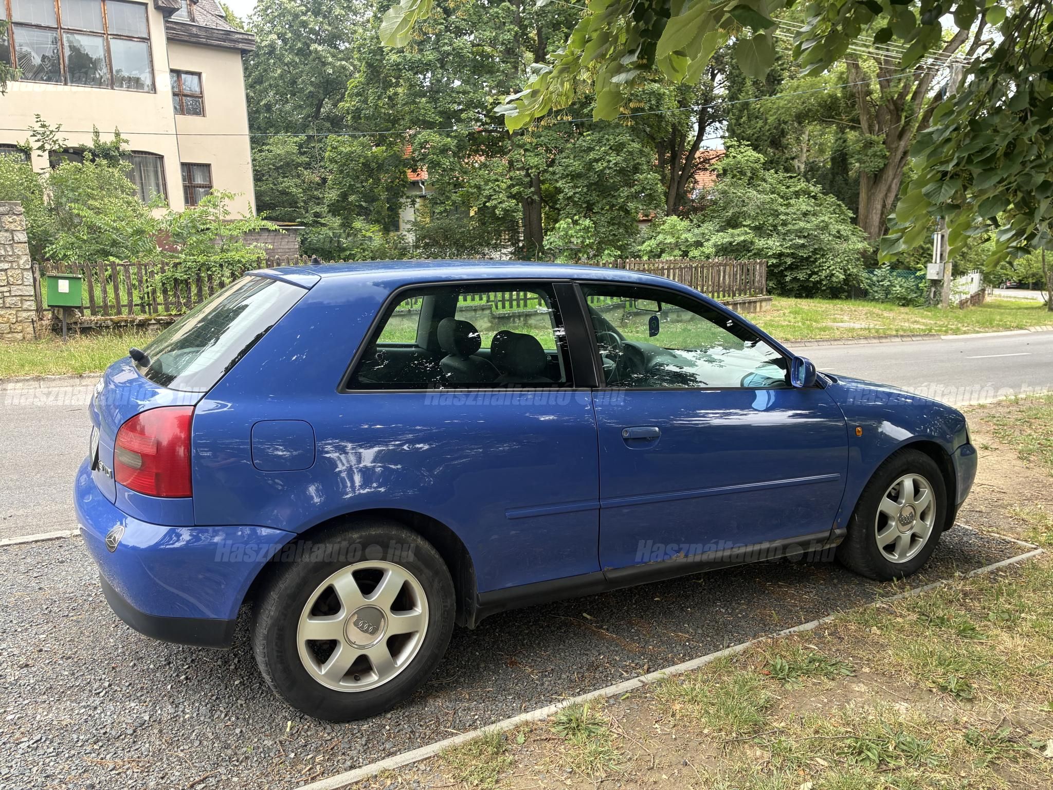 AUDI A3 1998/11 - 1