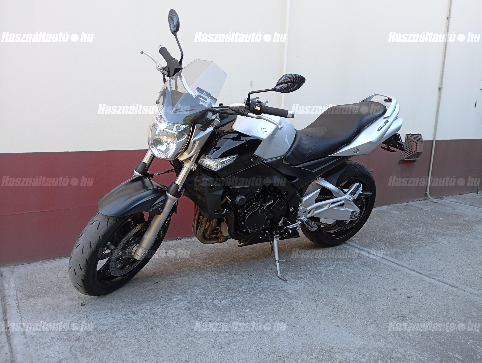 SUZUKI GSR 600 2007/7 - 1