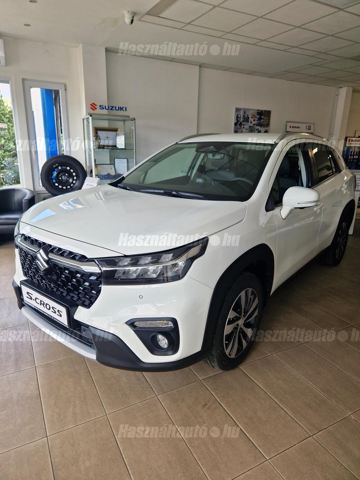 SUZUKI S-CROSS 2026/6 - 1