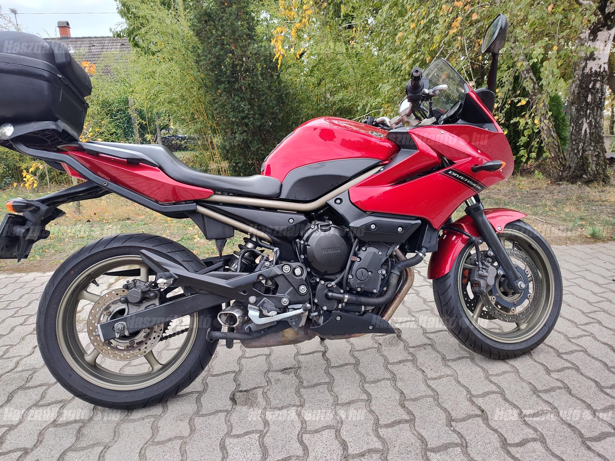 YAMAHA XJ 600 N 2009/10 - 1